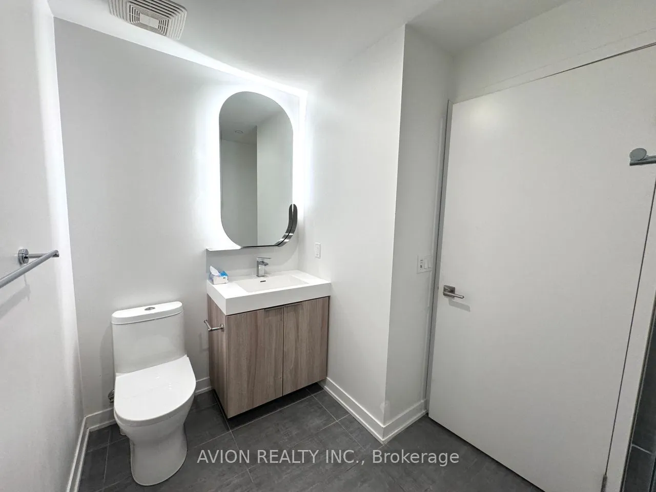 15 Holmes Avenue #1903