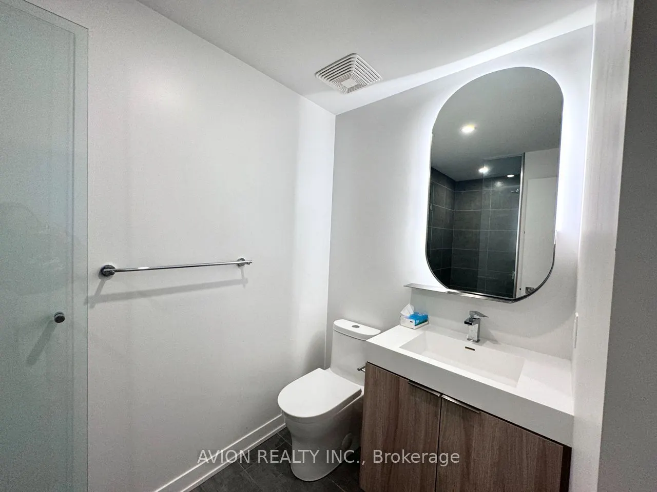 15 Holmes Avenue #1903
