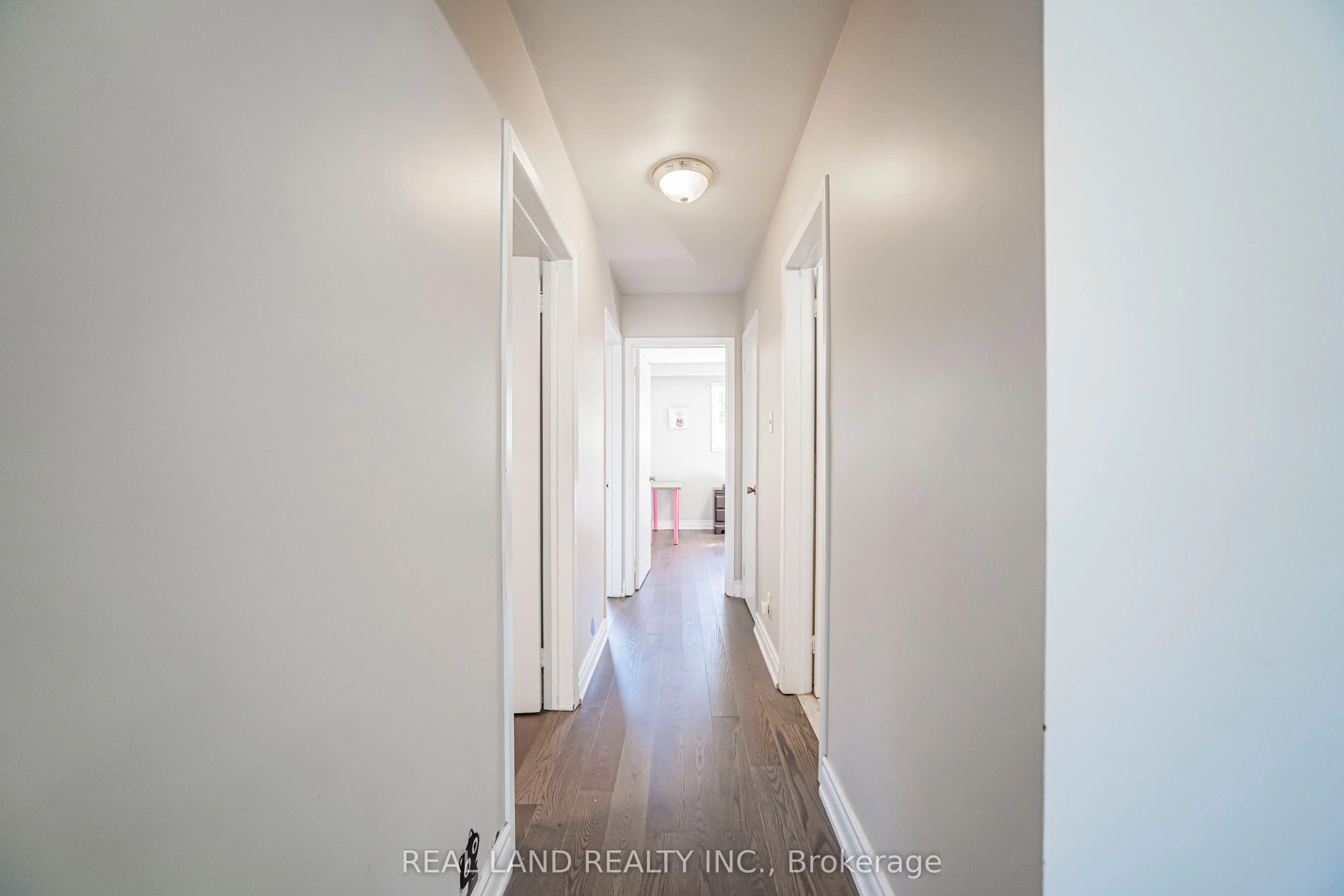 37 Pawnee Avenue