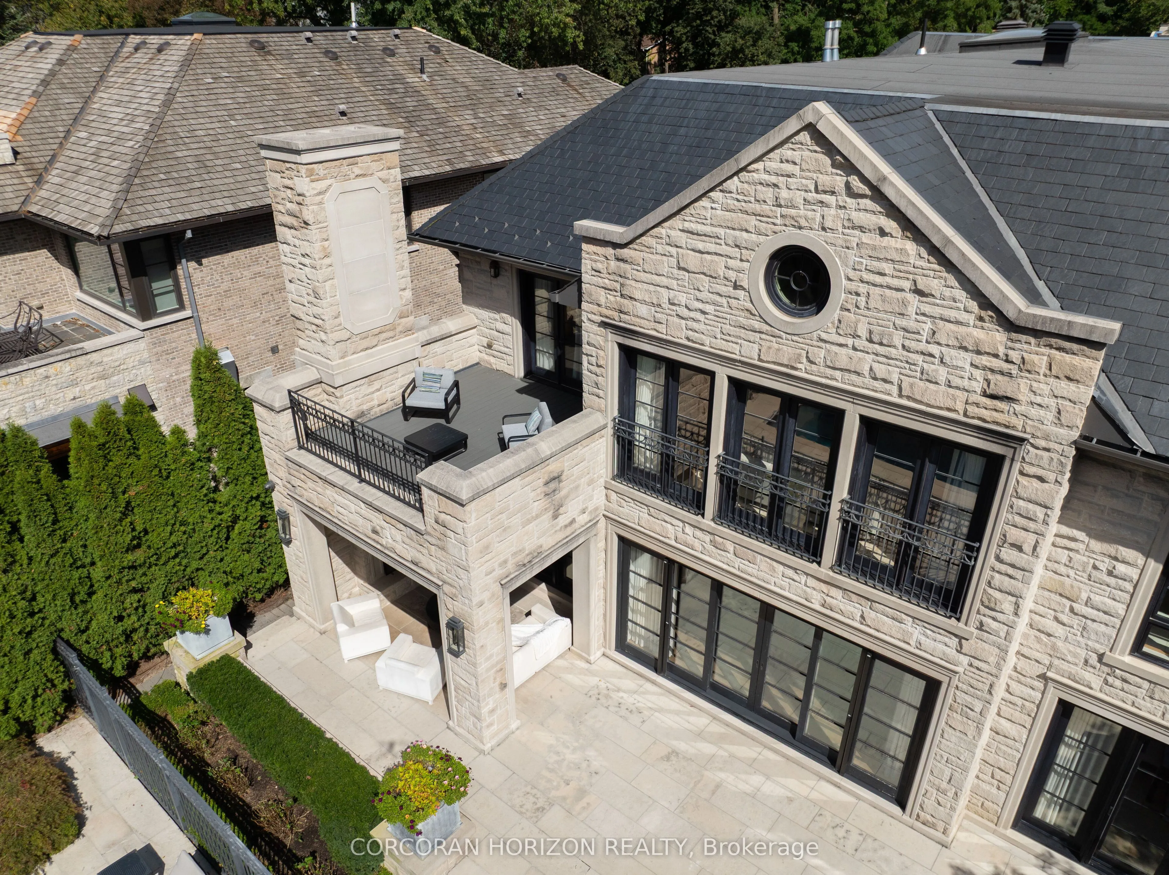 33 Green Valley Road