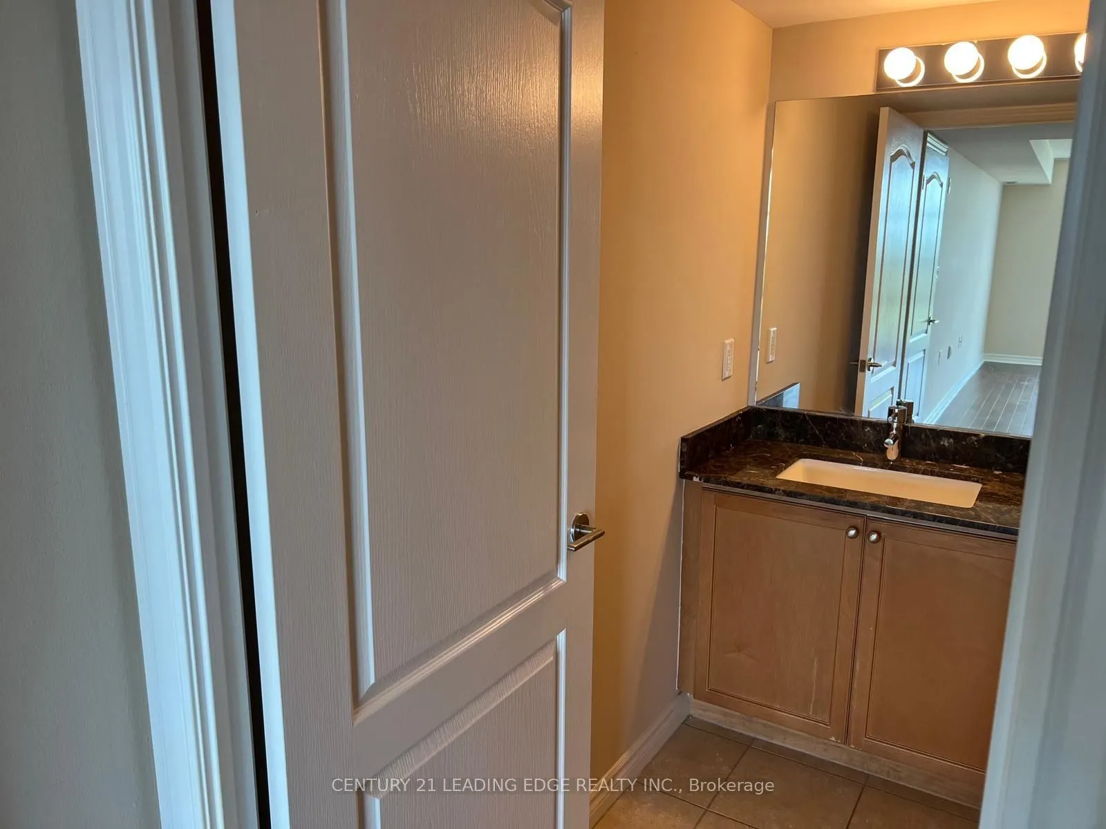 3830 Bathurst Street #706