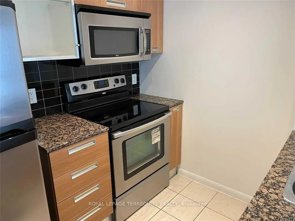 38 Grenville Street #2101