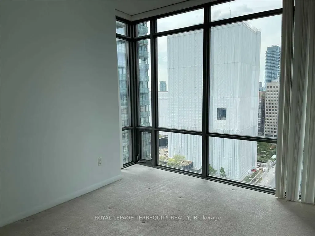 38 Grenville Street #2101