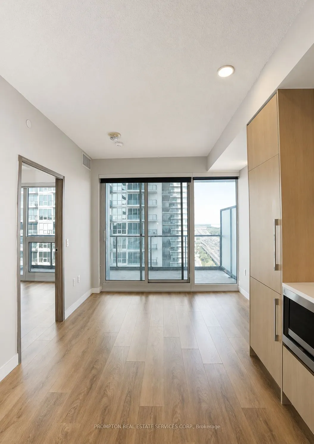 85 McMahon Drive #2115