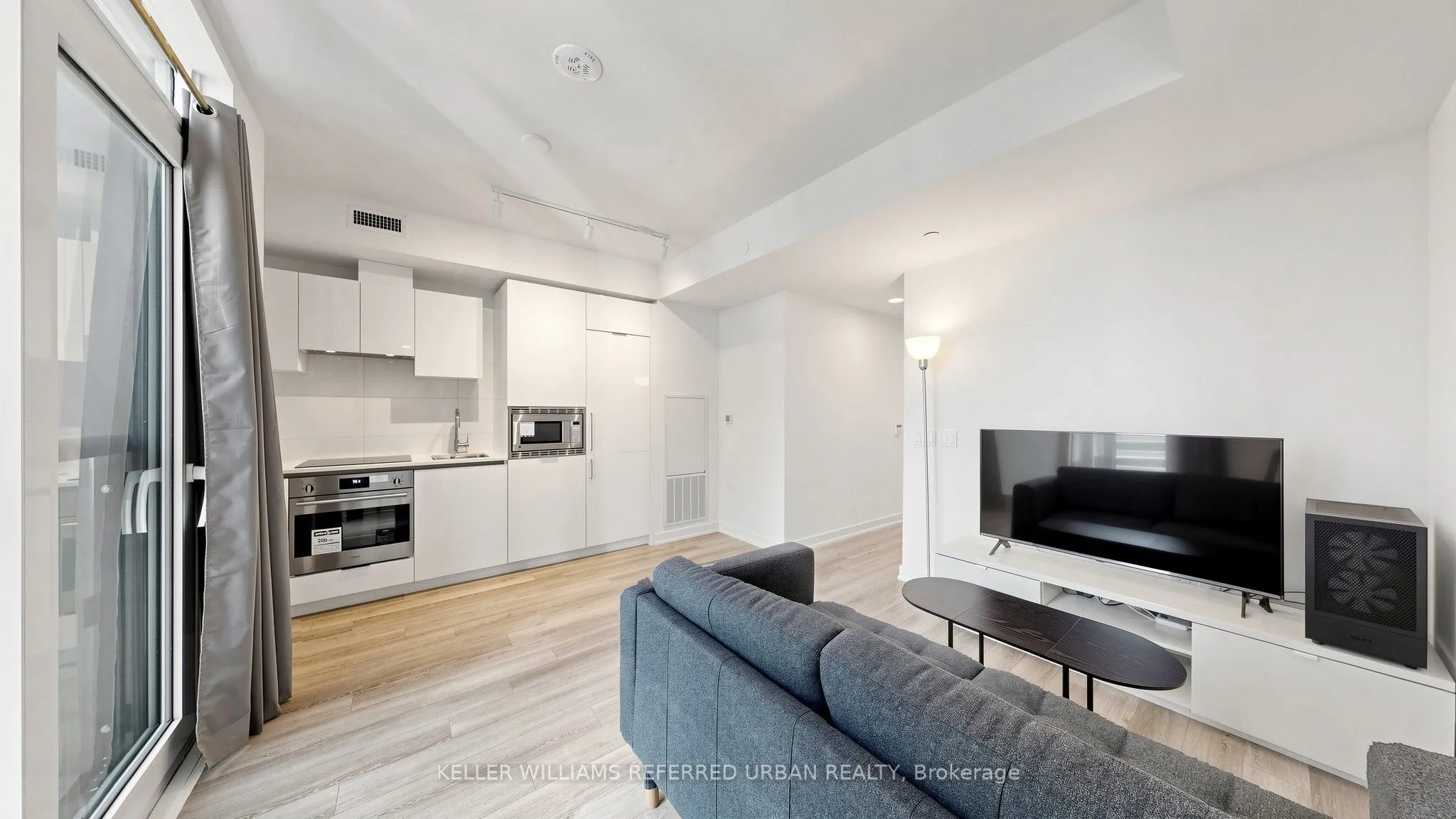 238 Simcoe Street #2403