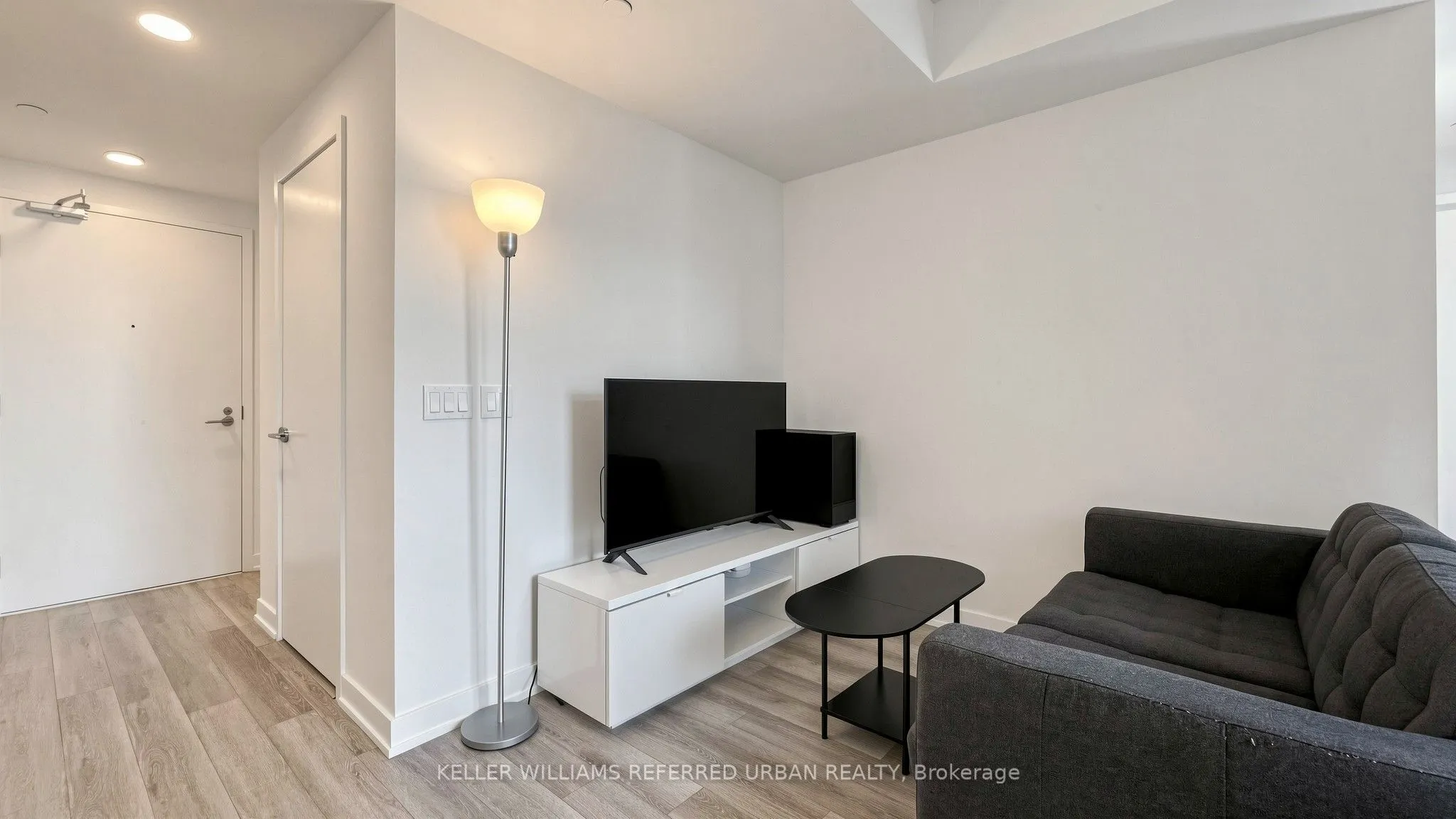 238 Simcoe Street #2403