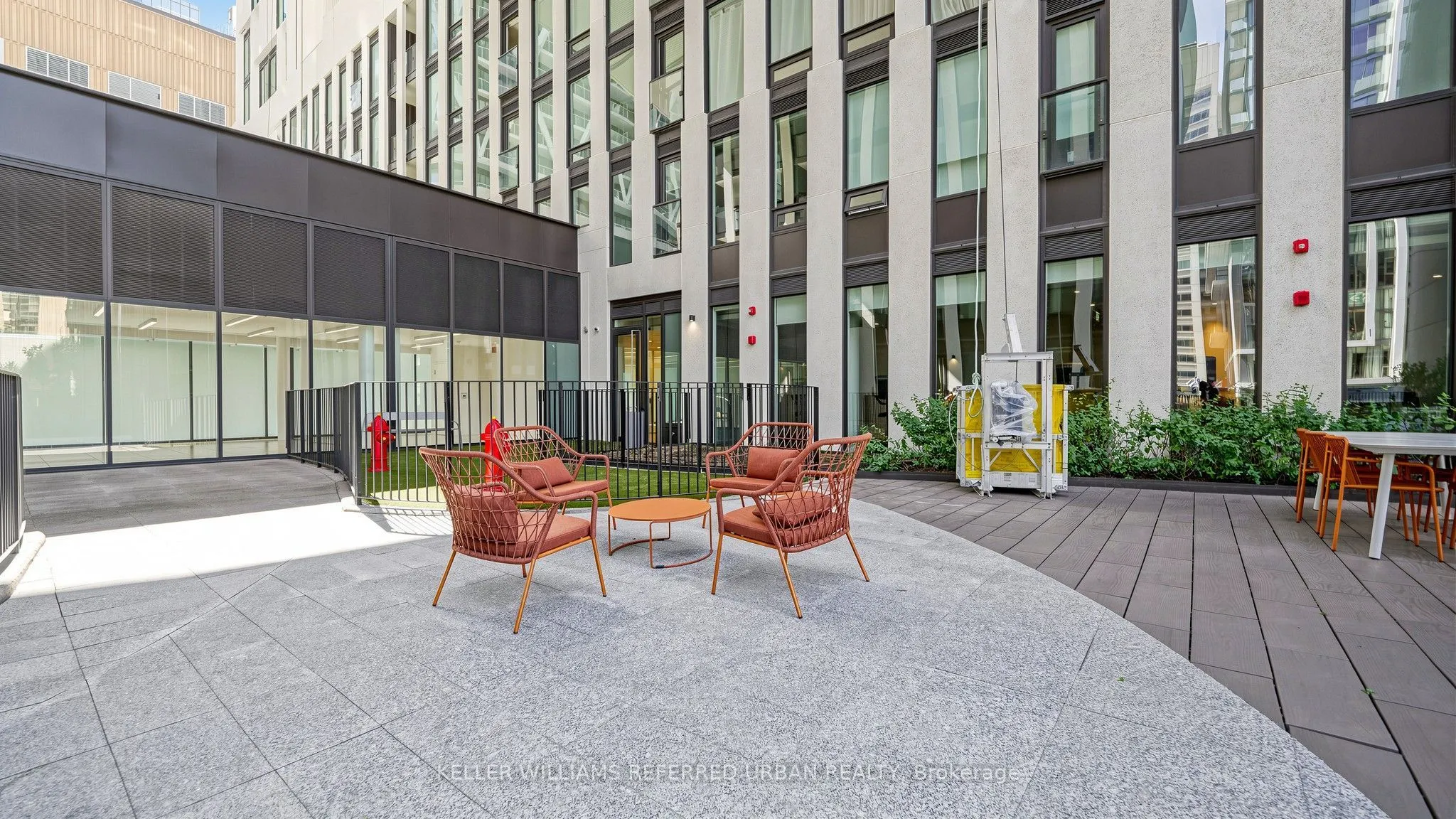 238 Simcoe Street #2403
