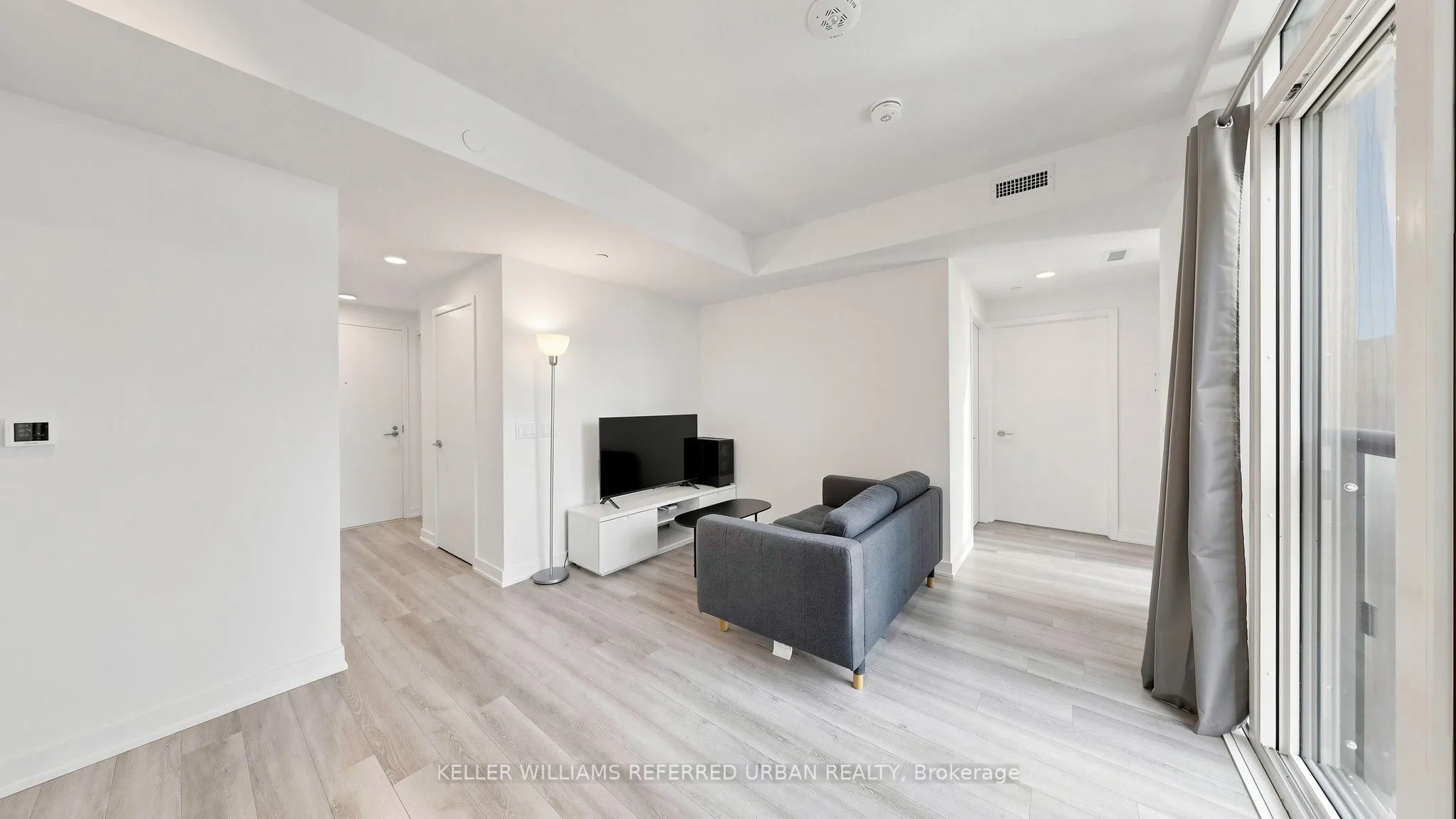 238 Simcoe Street #2403
