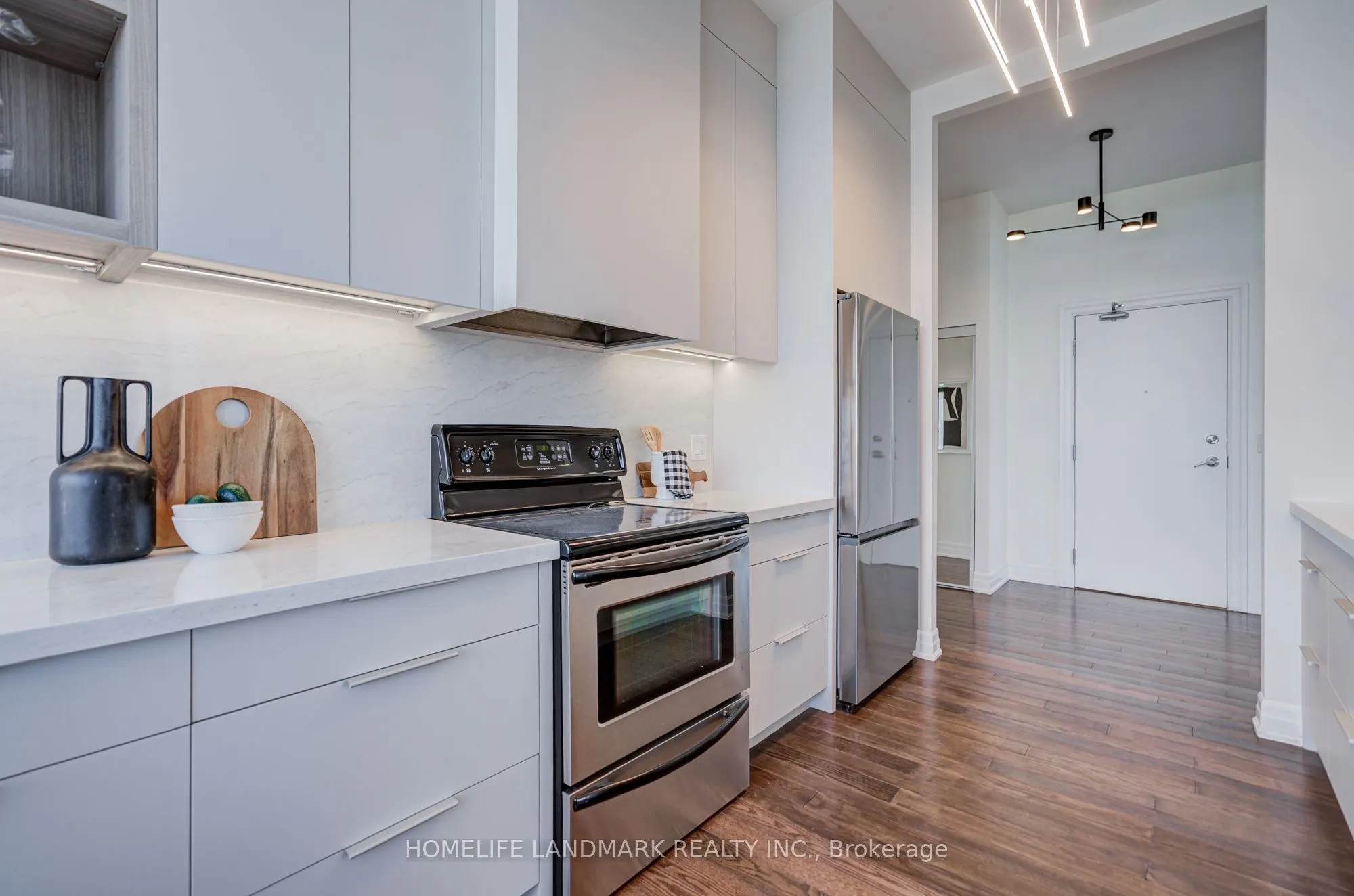 500 St Clair Avenue W #2302