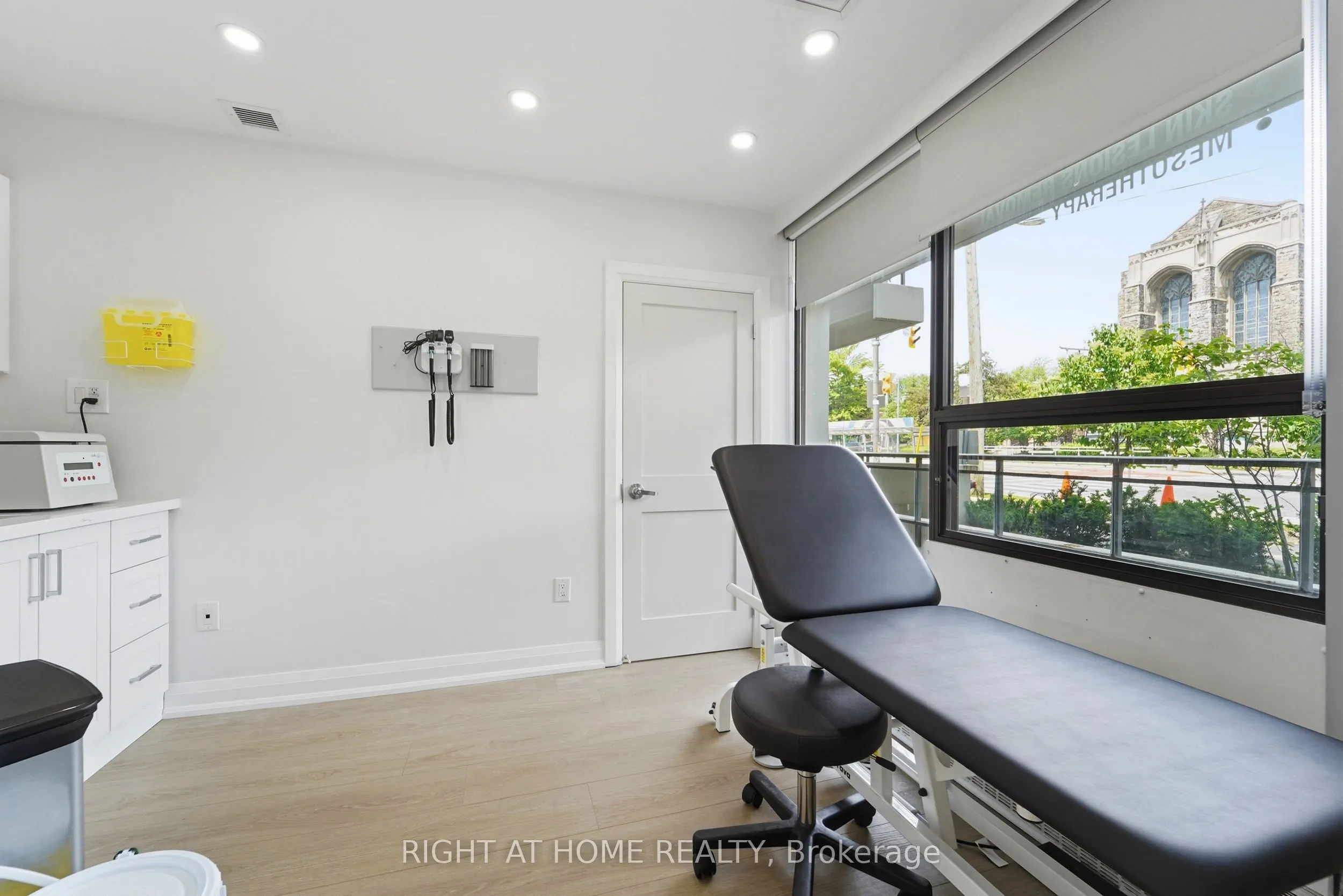 235 St Clair Avenue W #109