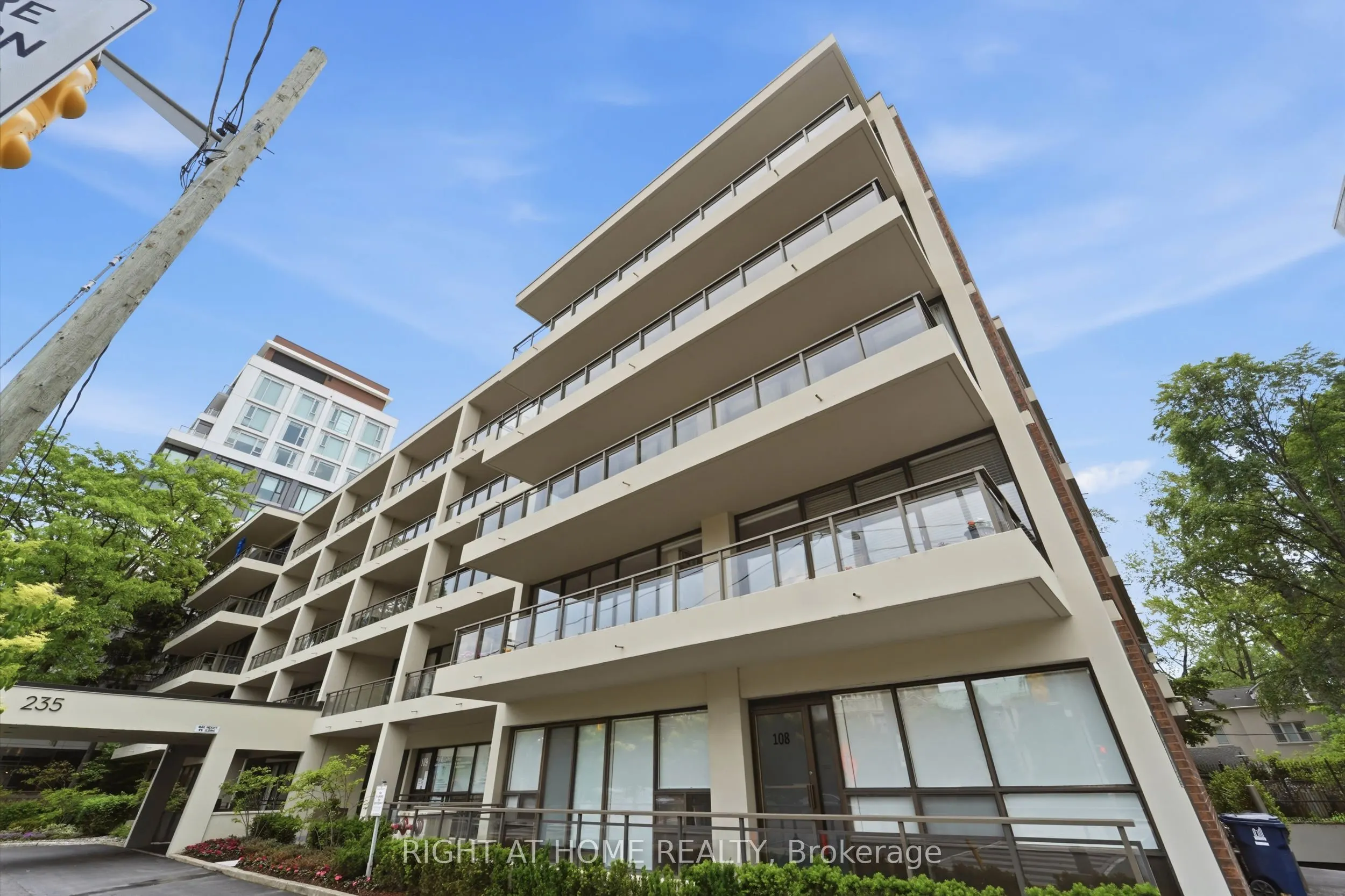 235 St Clair Avenue W #109