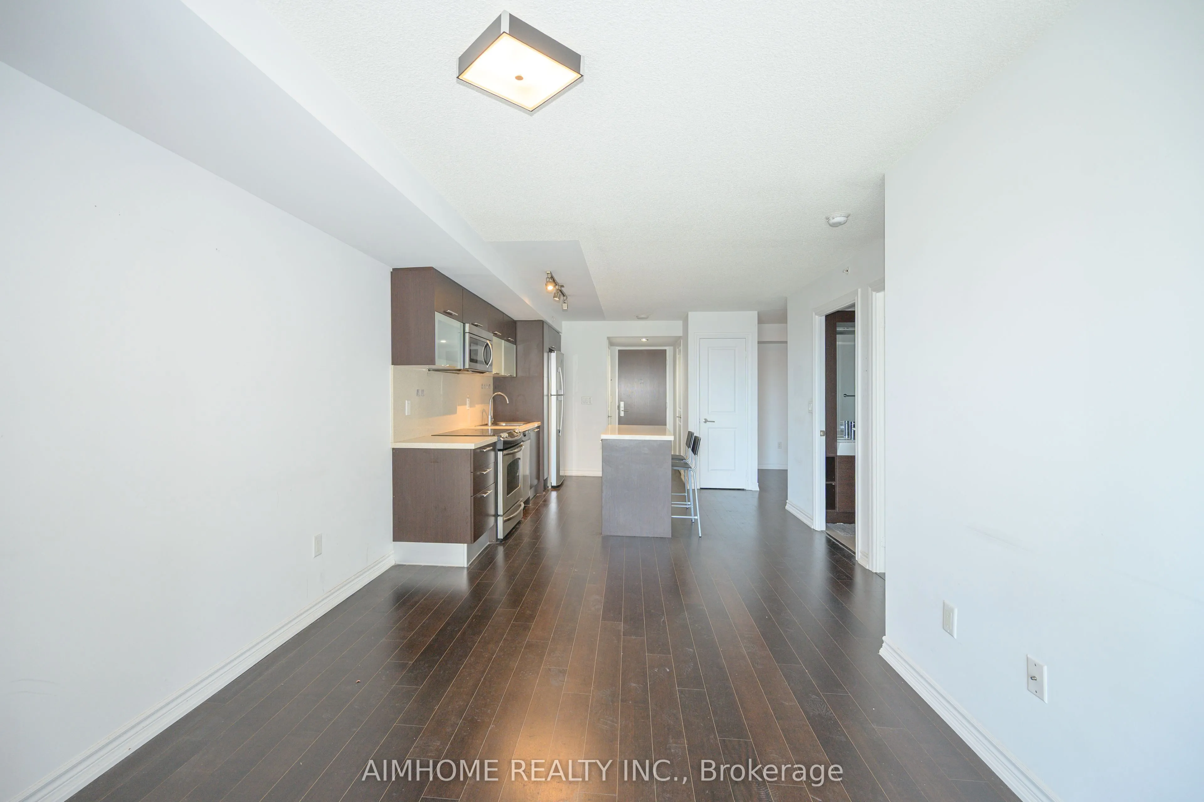 386 Yonge Street #1405