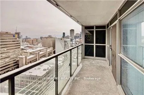386 Yonge Street #1405