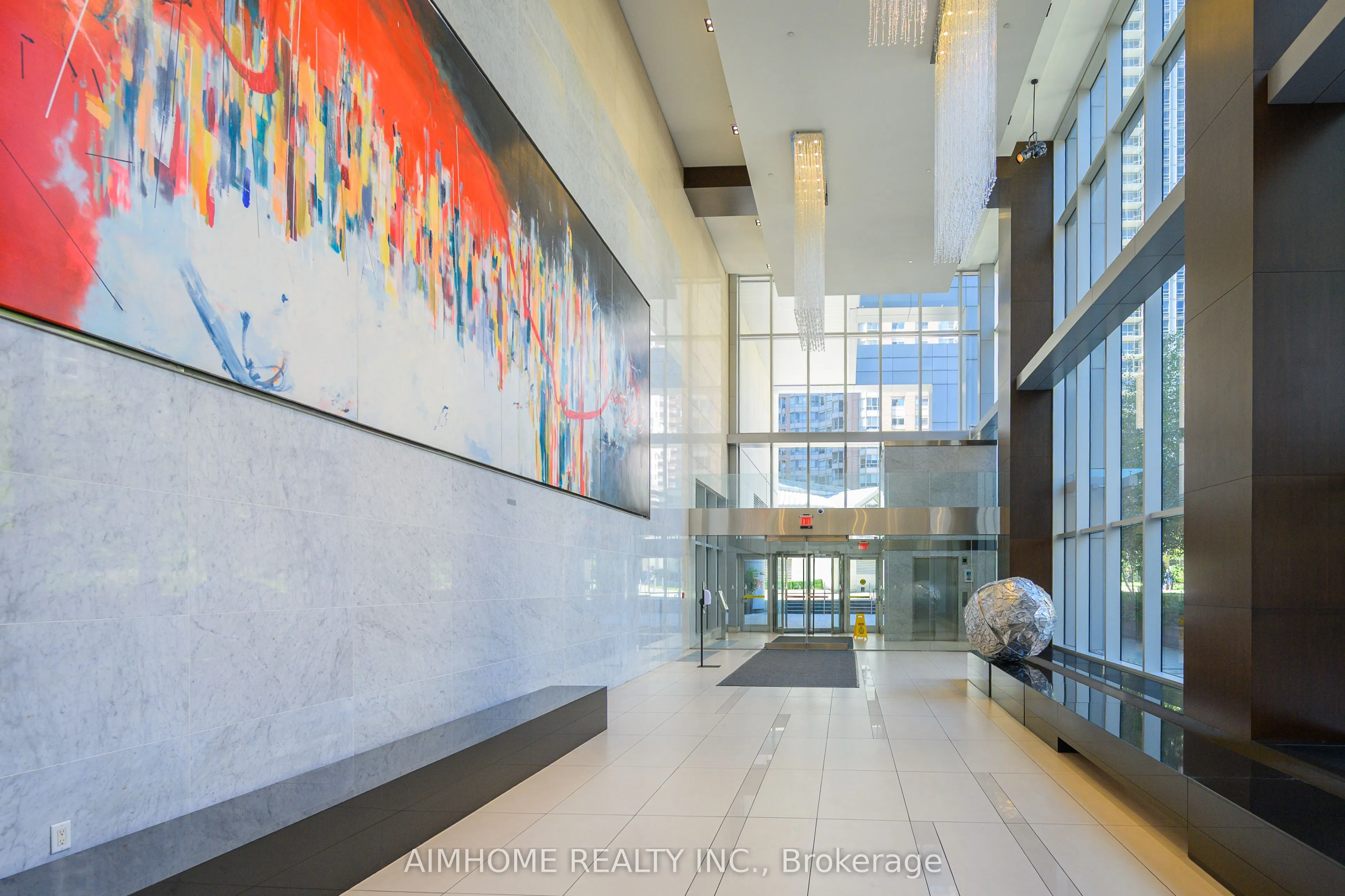 386 Yonge Street #1405