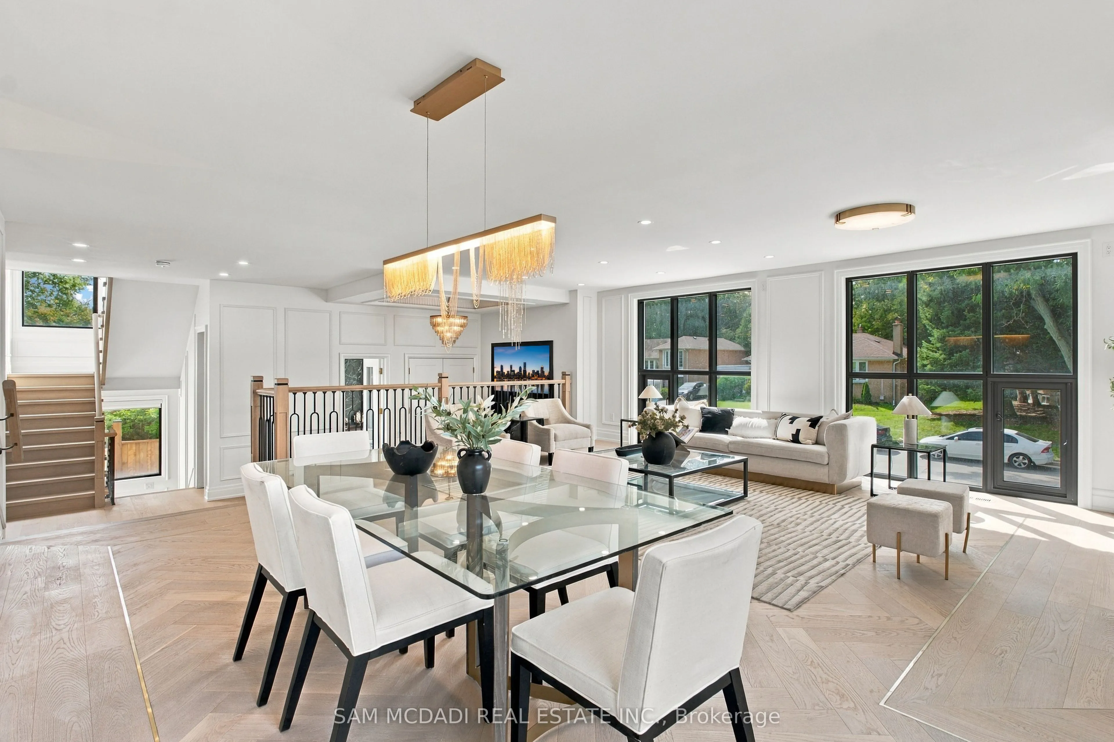 6 North Hills Terrace