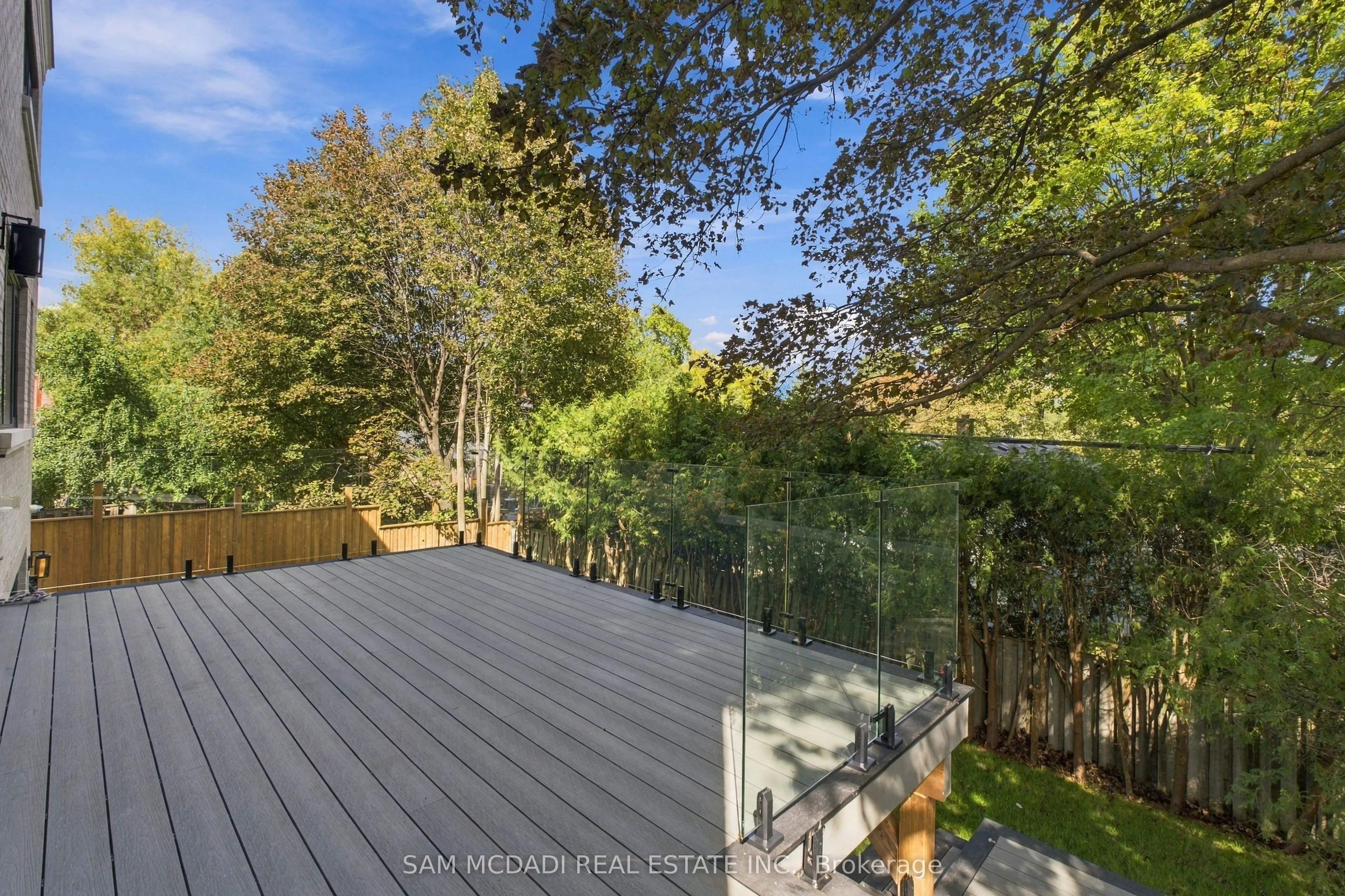 6 North Hills Terrace