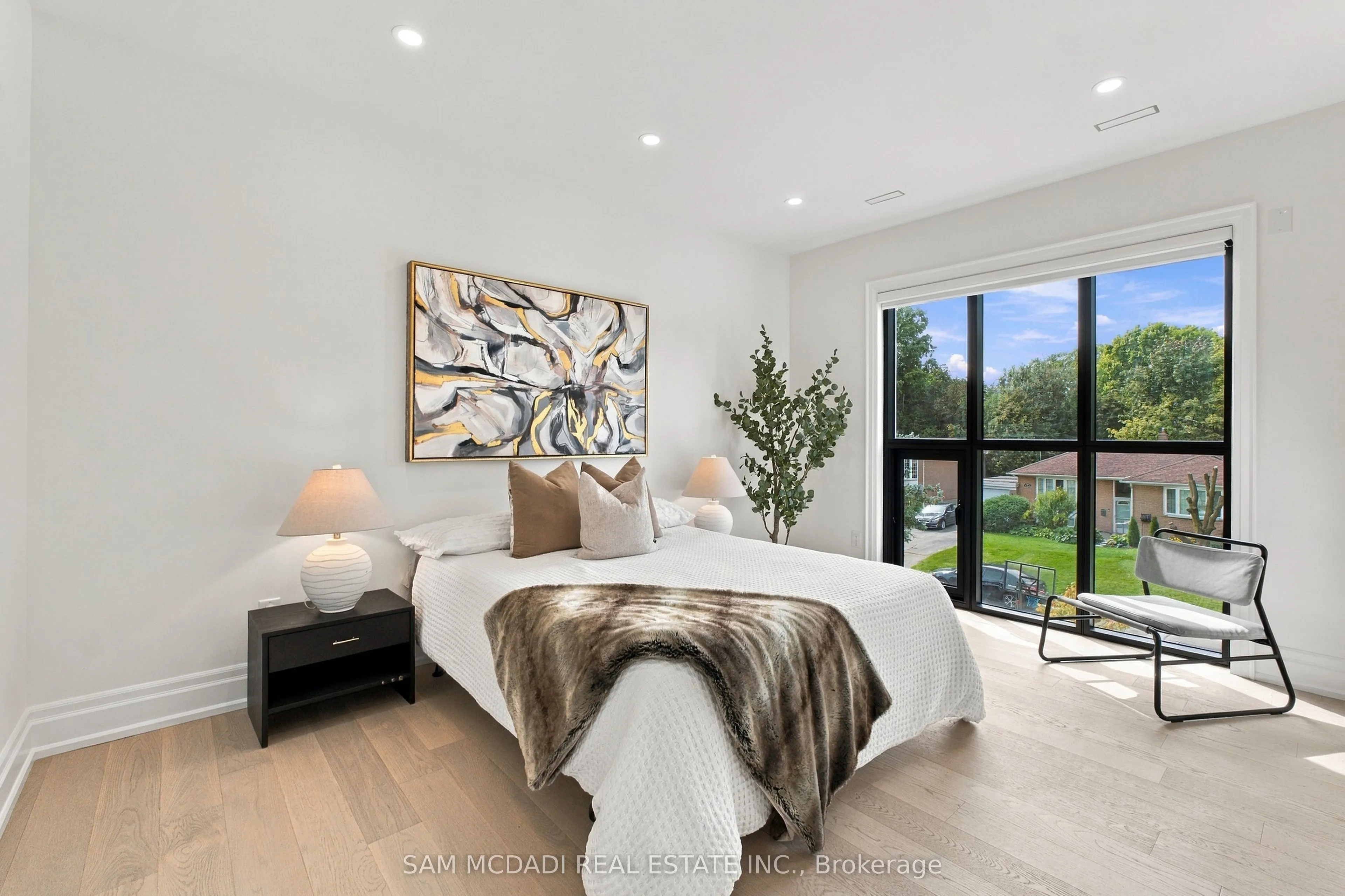 6 North Hills Terrace