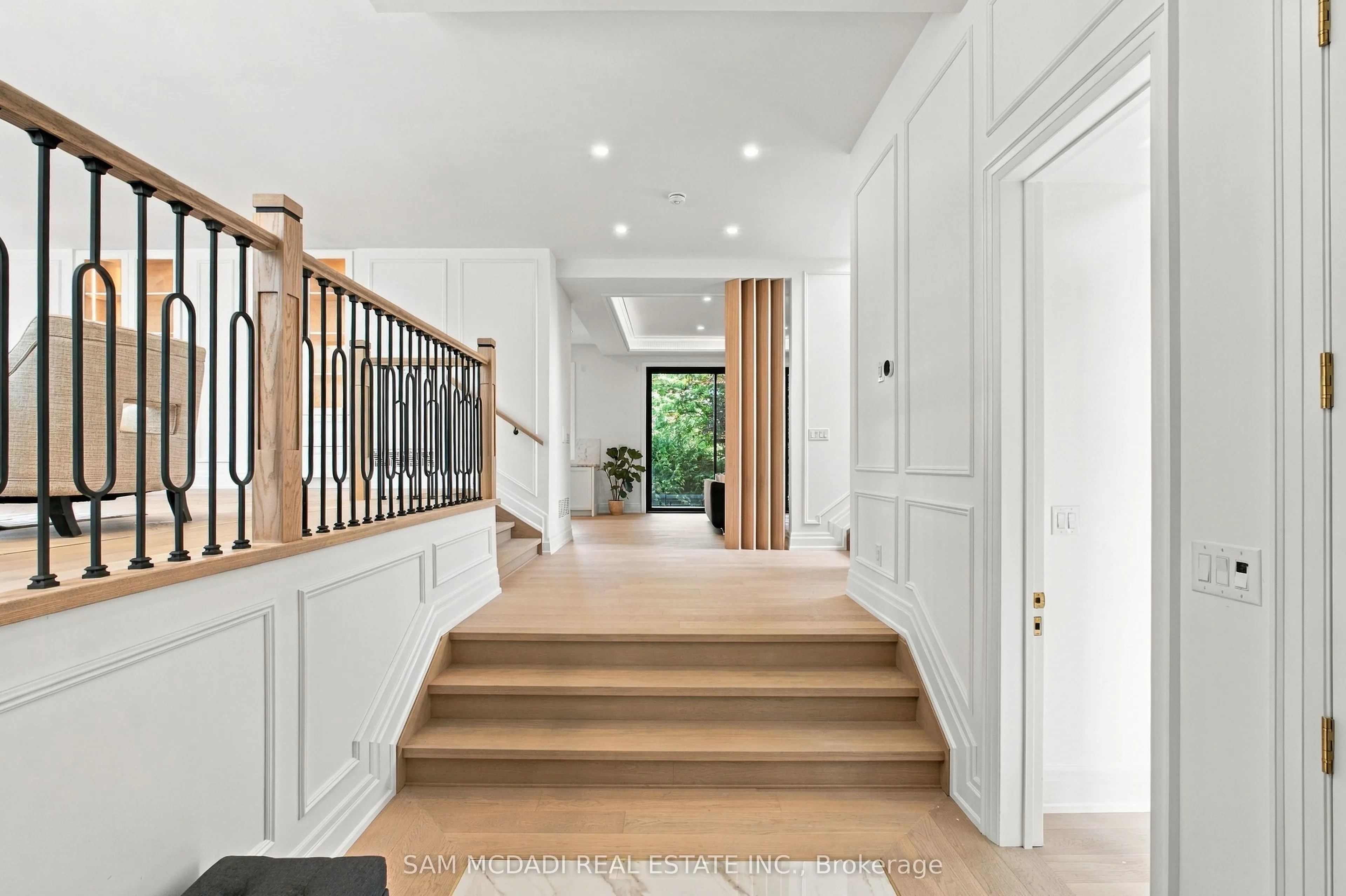 6 North Hills Terrace