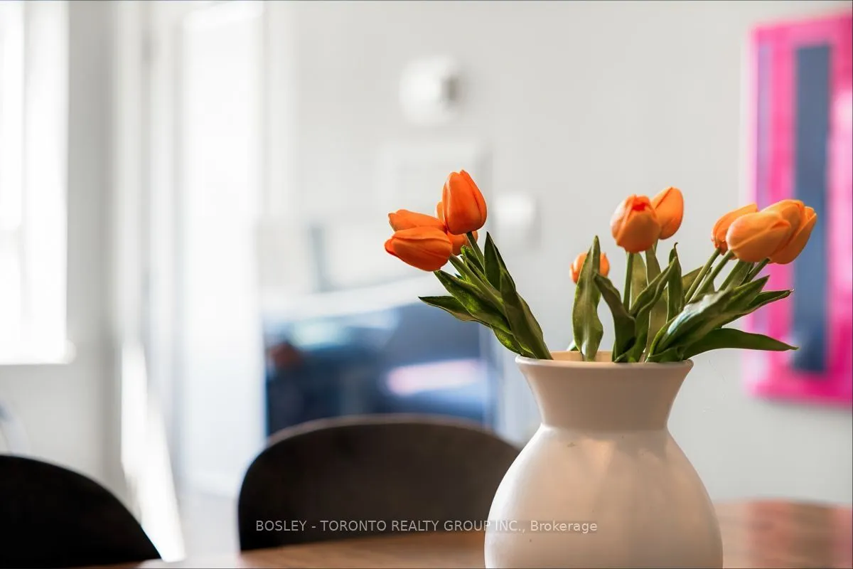 5 Rosehill Avenue #808