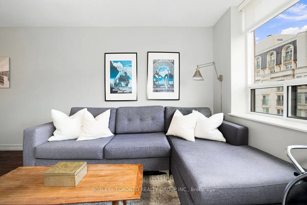 5 Rosehill Avenue #808