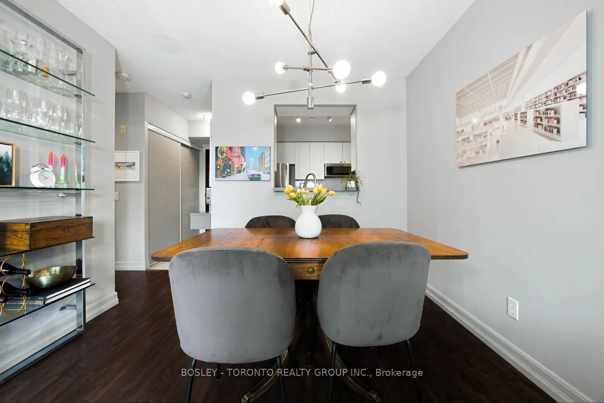 5 Rosehill Avenue #808