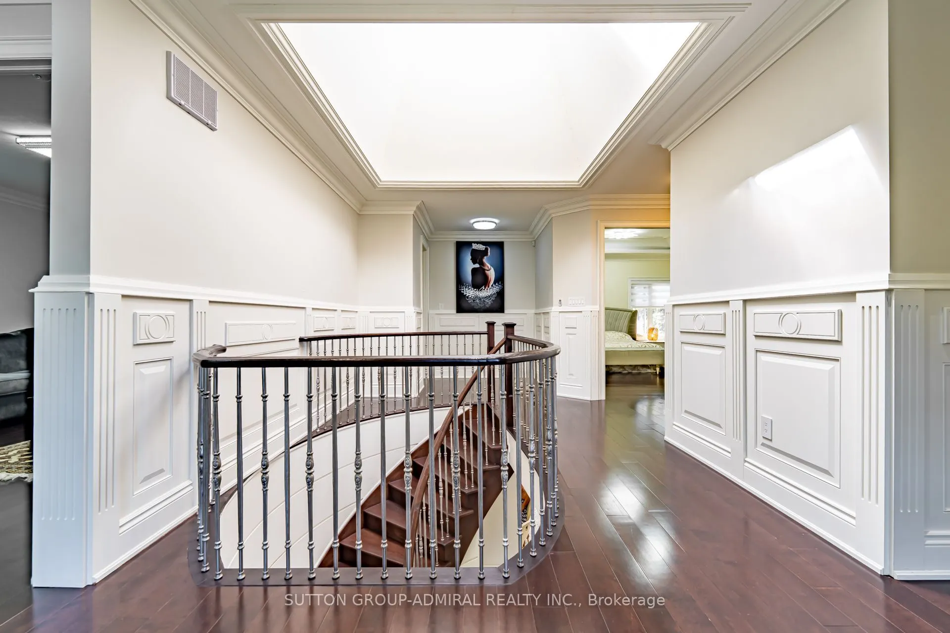 9 Calderon Crescent