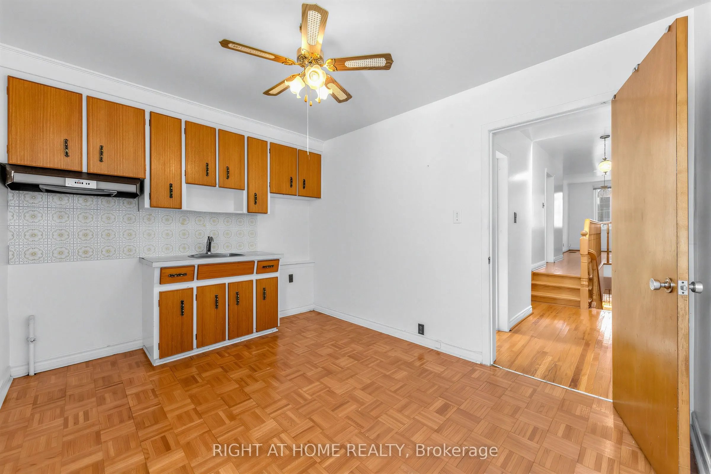 147 Dovercourt Road