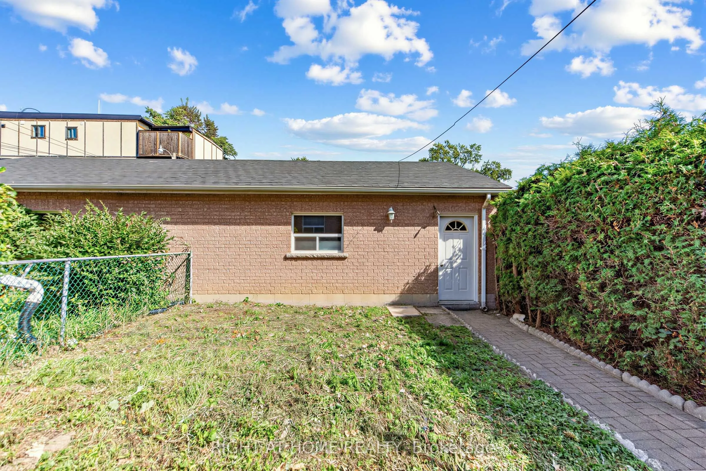 147 Dovercourt Road