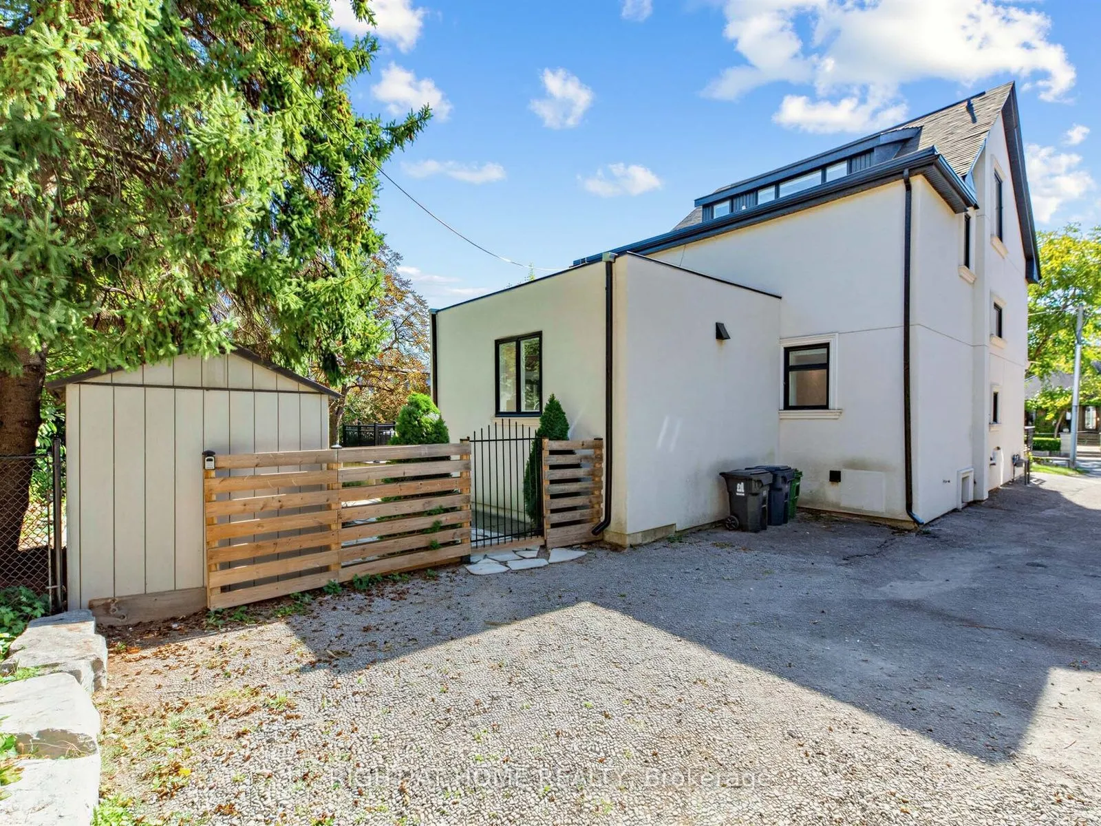 204 Glen Road