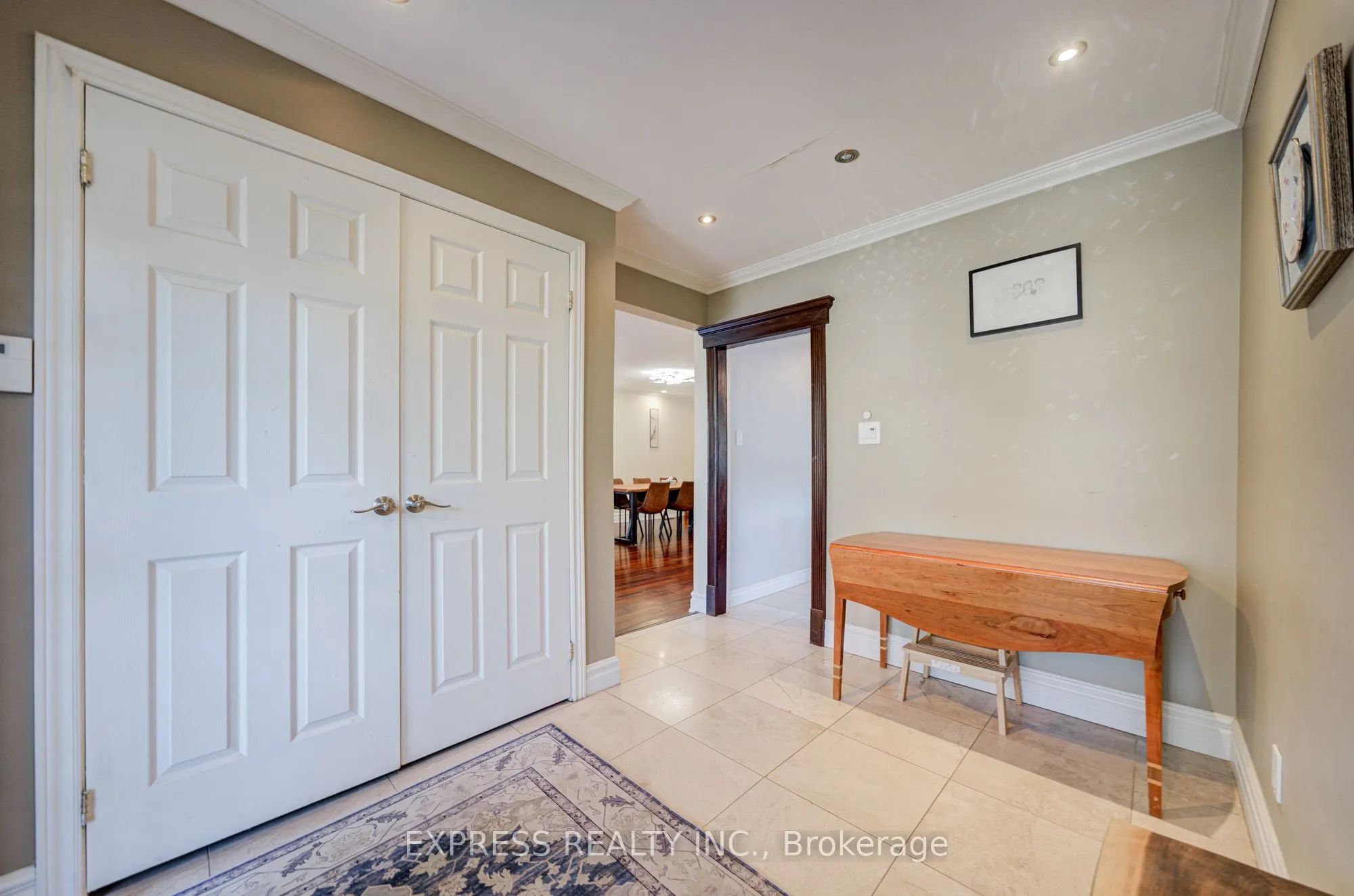 42 Gatehead Road