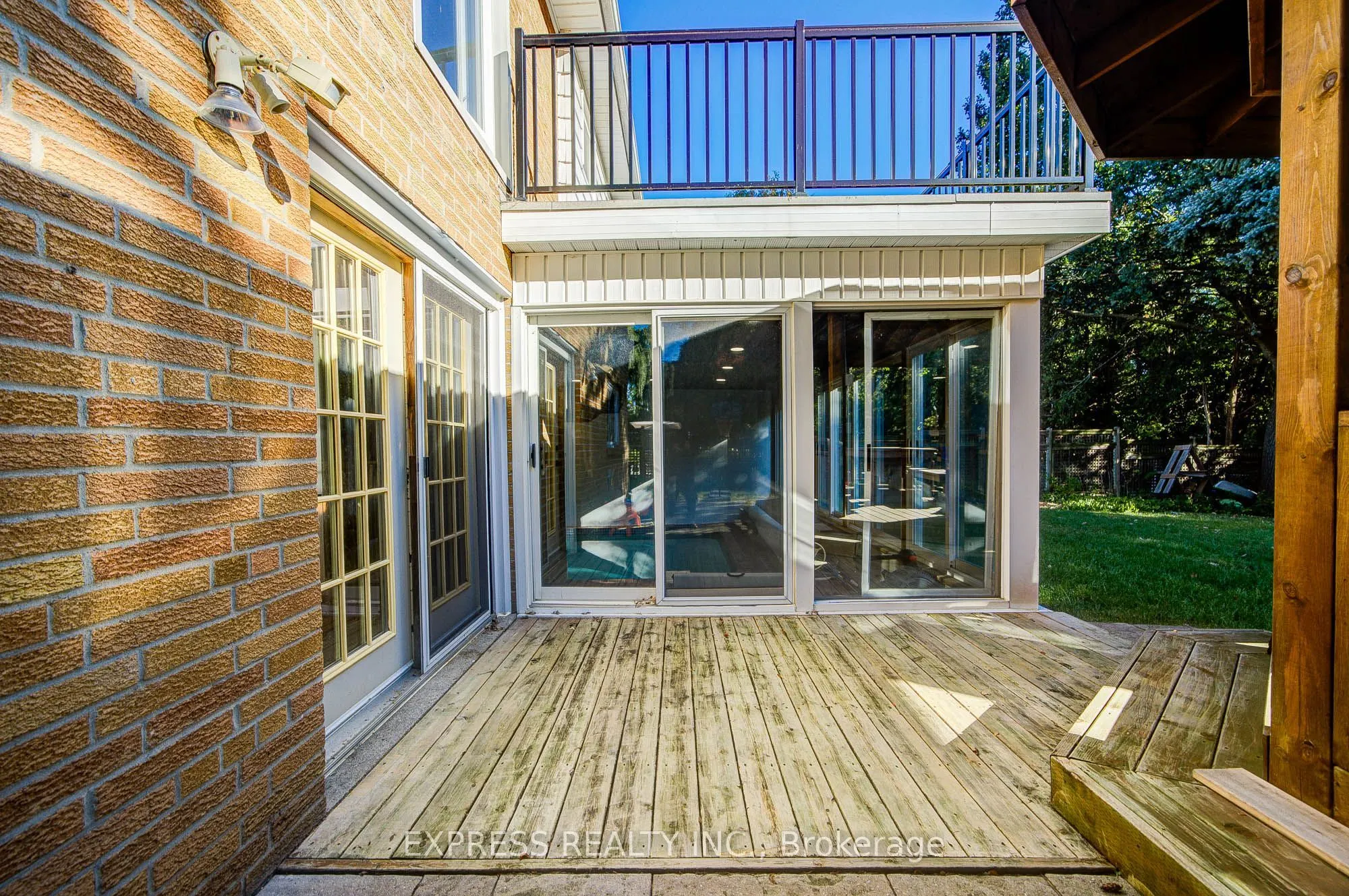 42 Gatehead Road