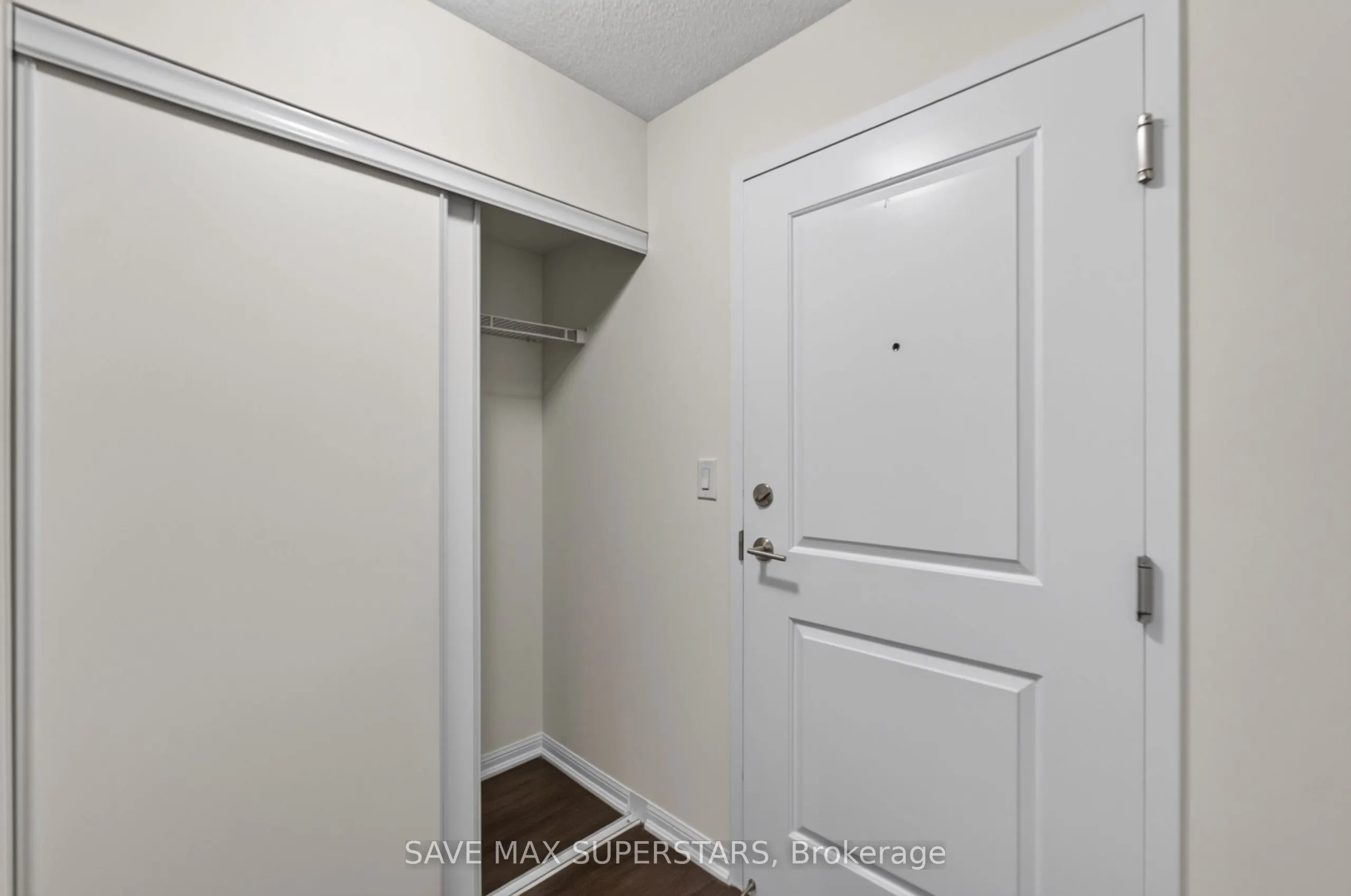 35 Bastion Street #714