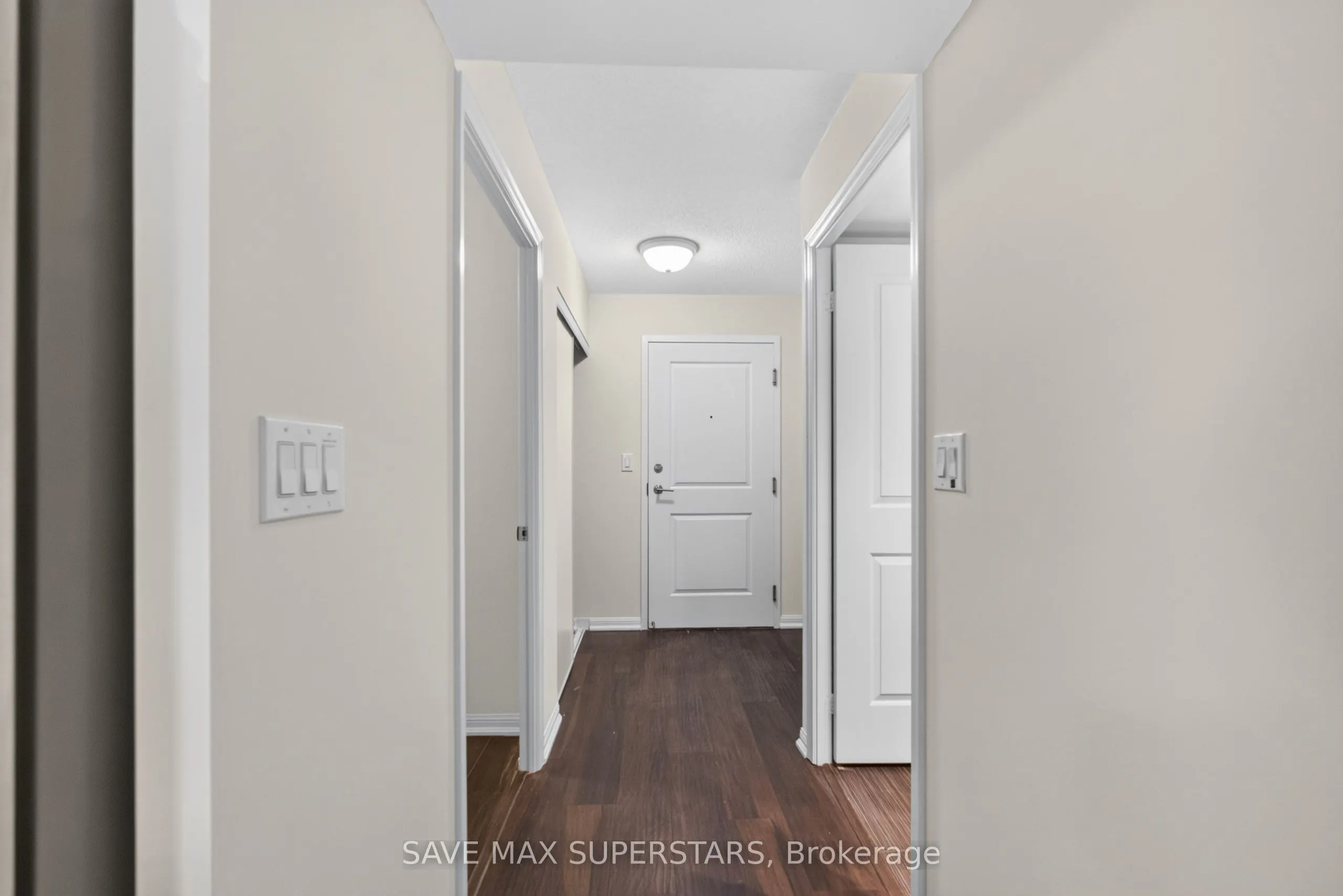 35 Bastion Street #714