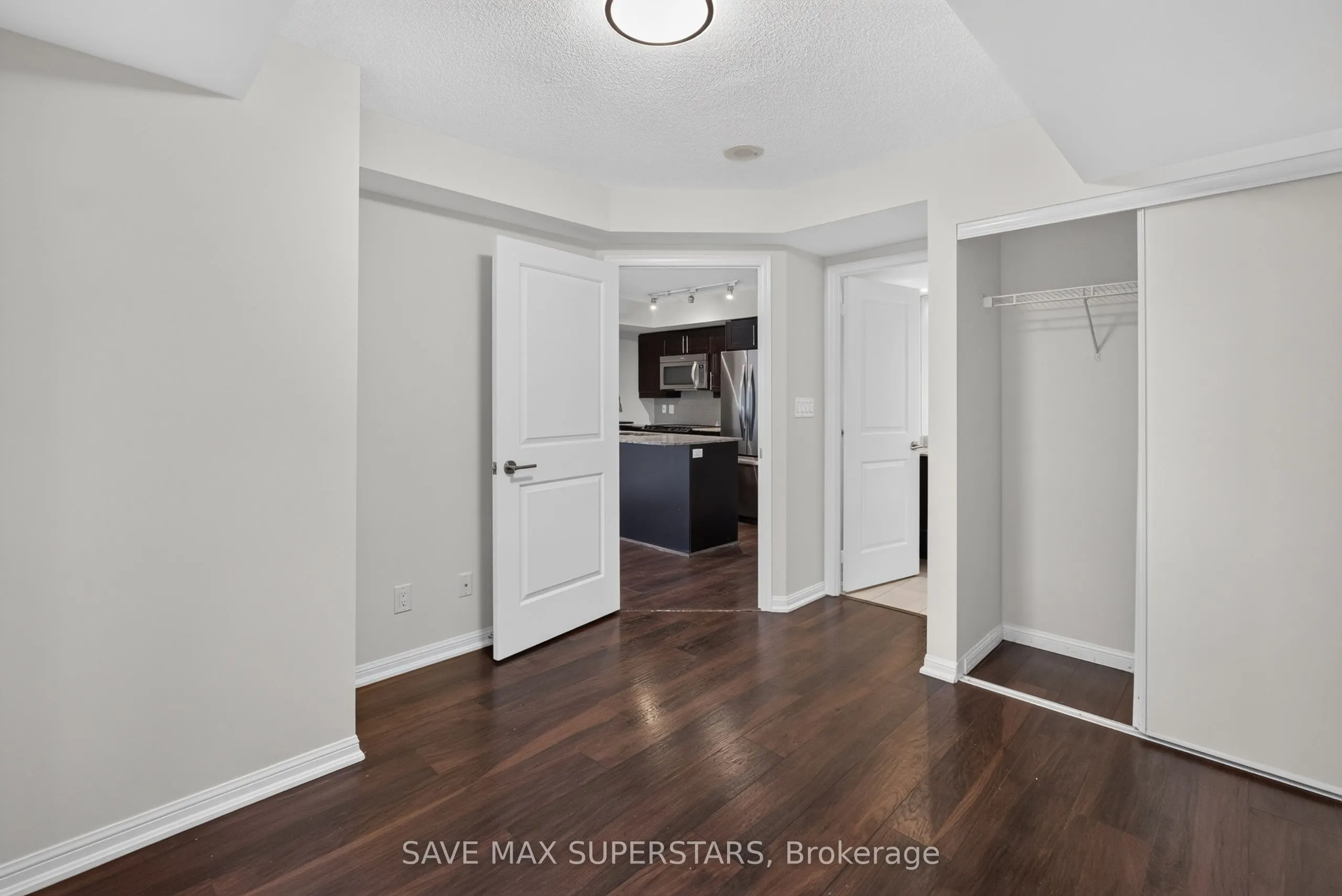 35 Bastion Street #714