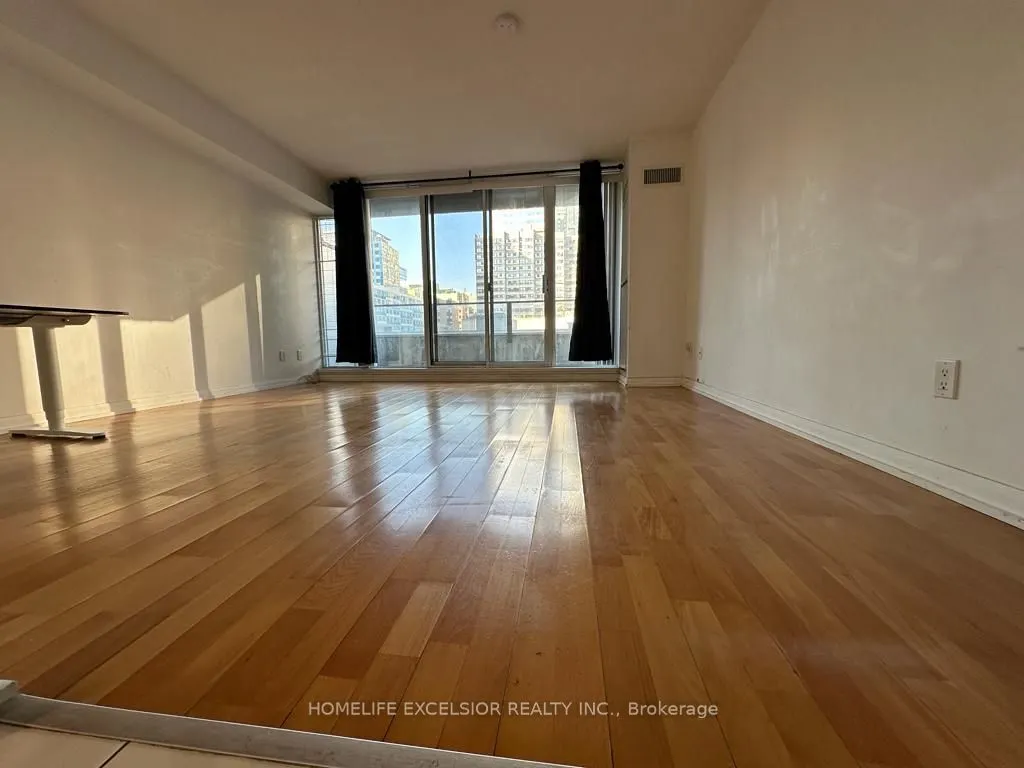 111 Elizabeth Street #632