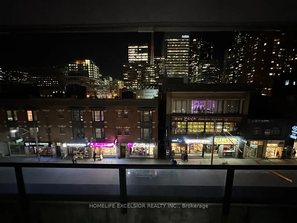 111 Elizabeth Street #632