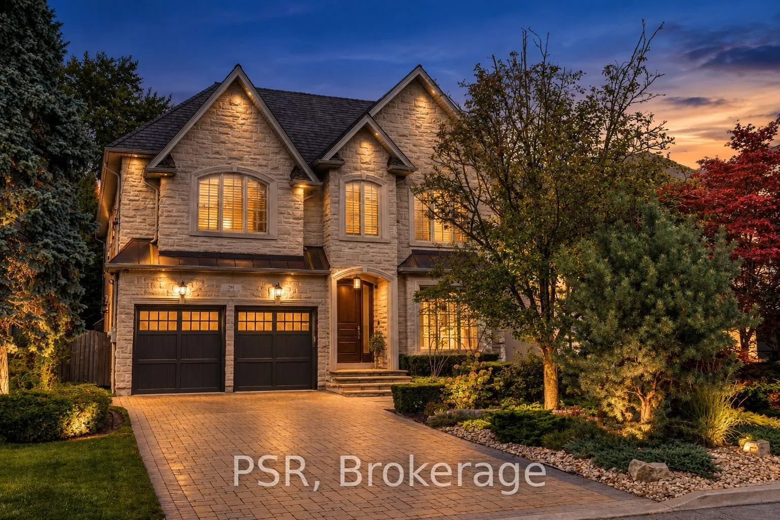 94 Munro Boulevard