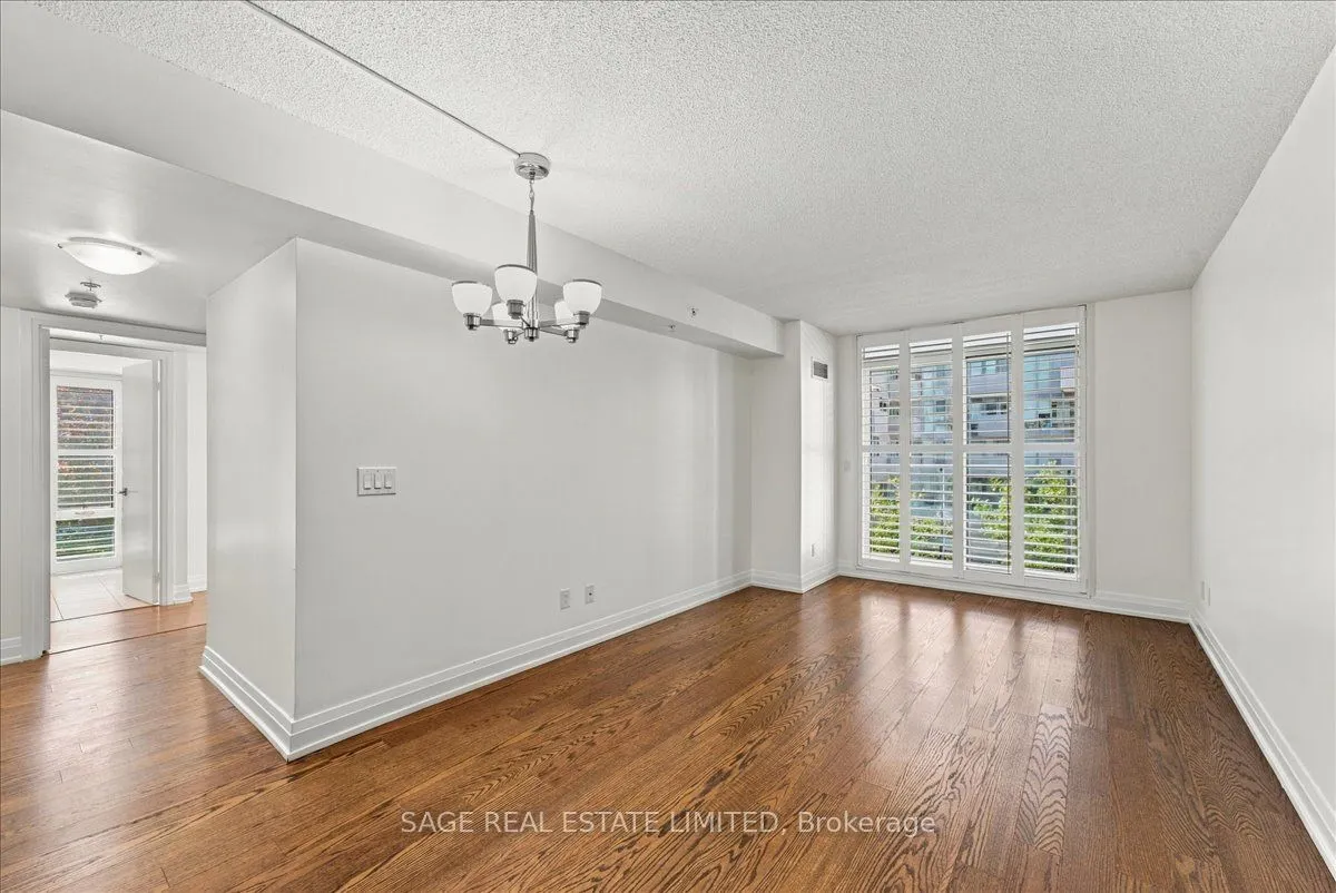 565 Wilson Avenue #W204