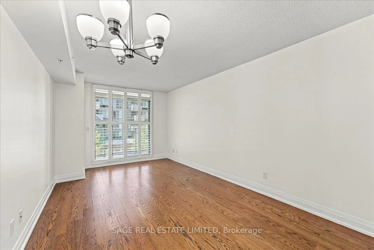 565 Wilson Avenue #W204