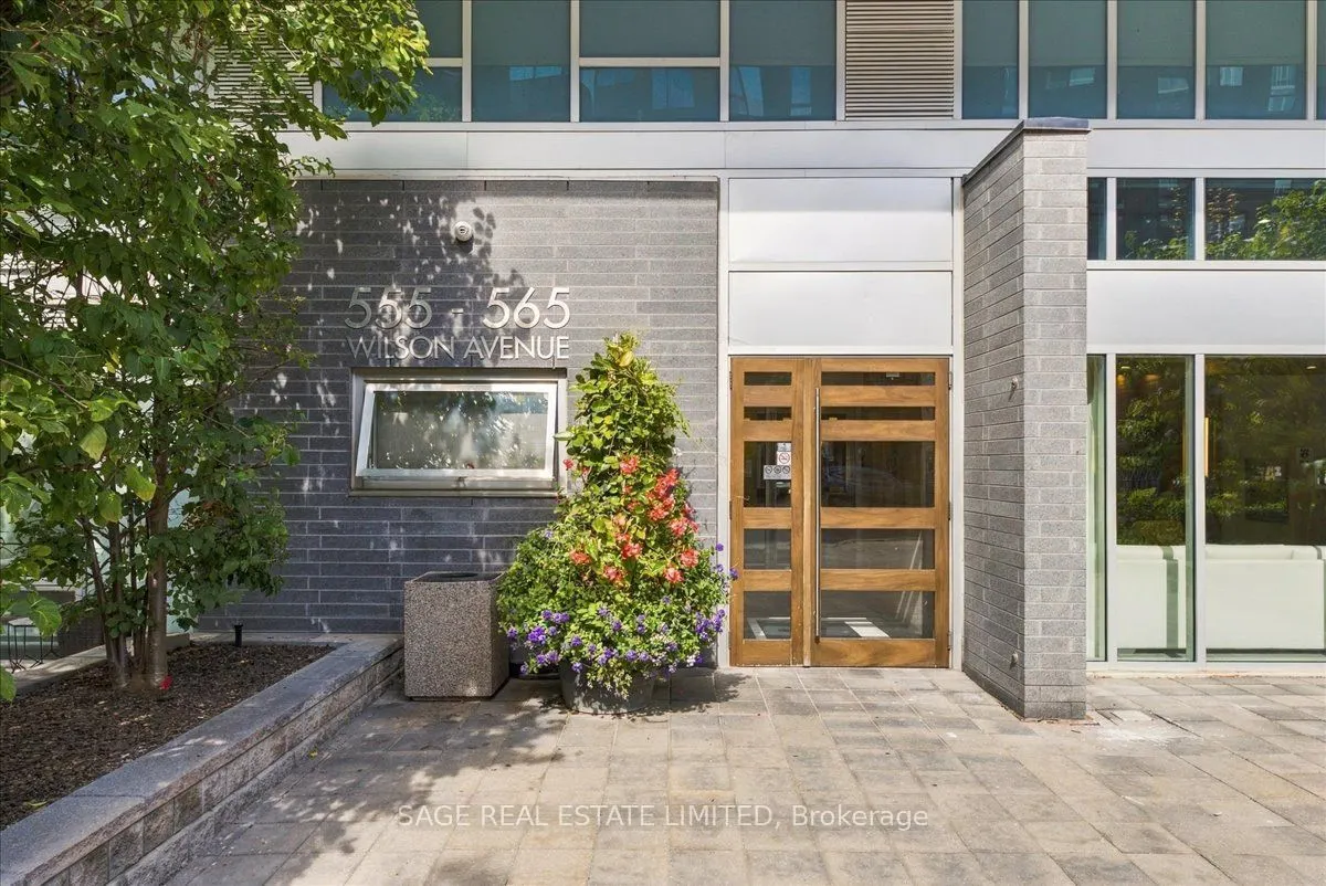 565 Wilson Avenue #W204