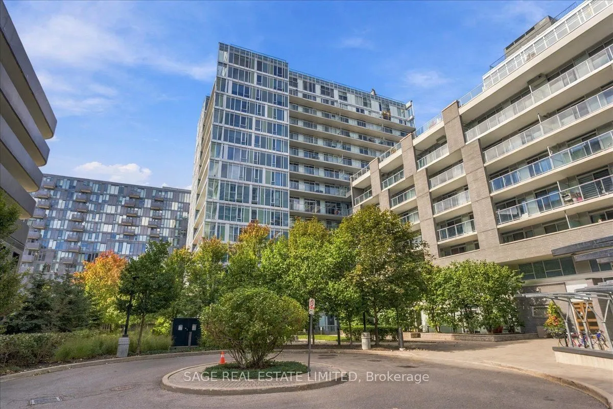 565 Wilson Avenue #W204