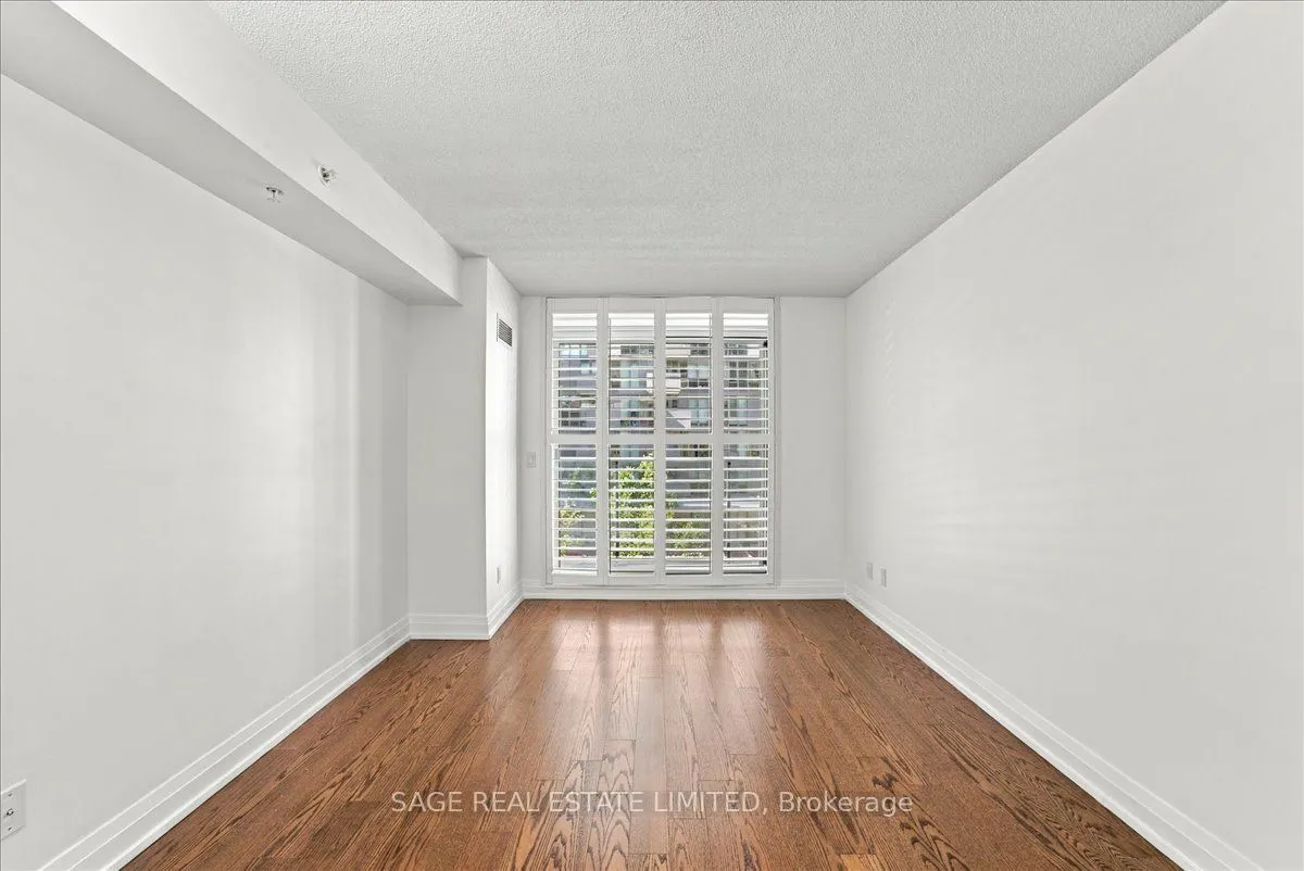 565 Wilson Avenue #W204