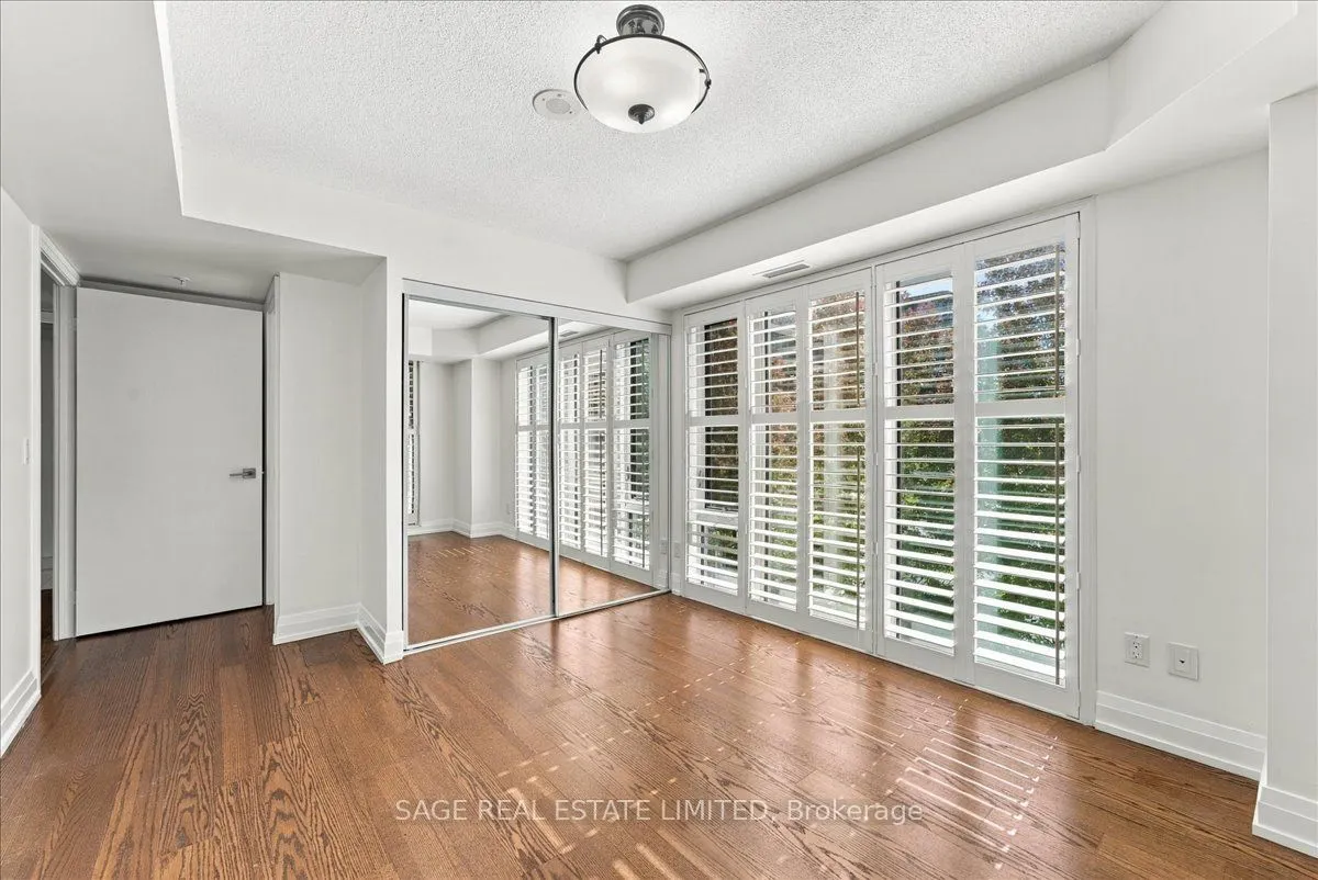 565 Wilson Avenue #W204