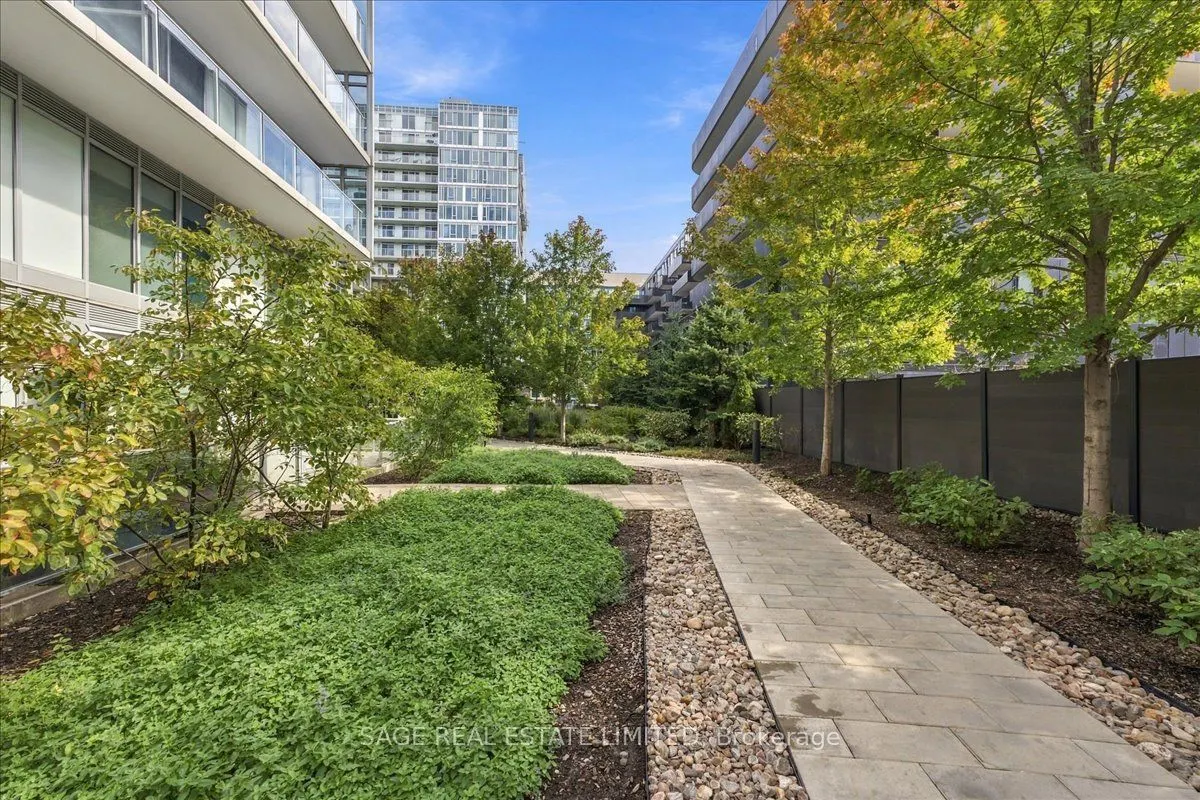565 Wilson Avenue #W204