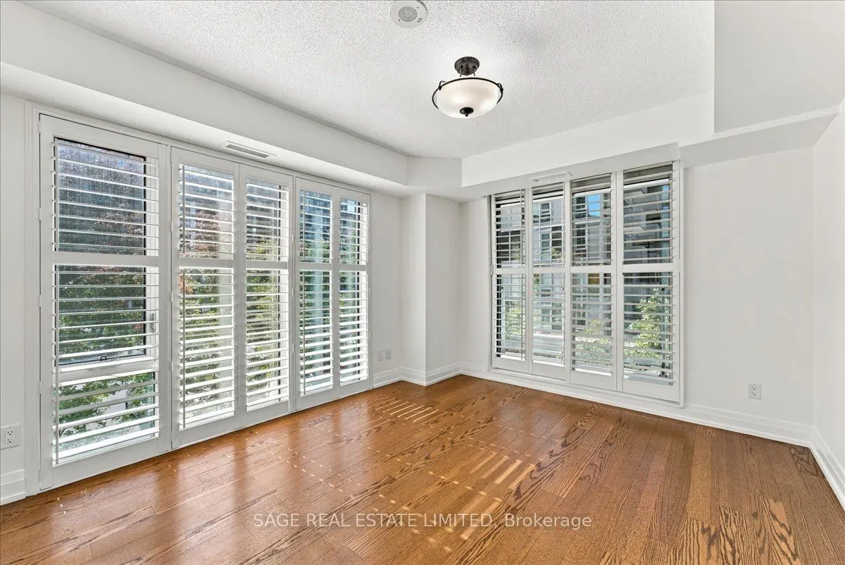 565 Wilson Avenue #W204