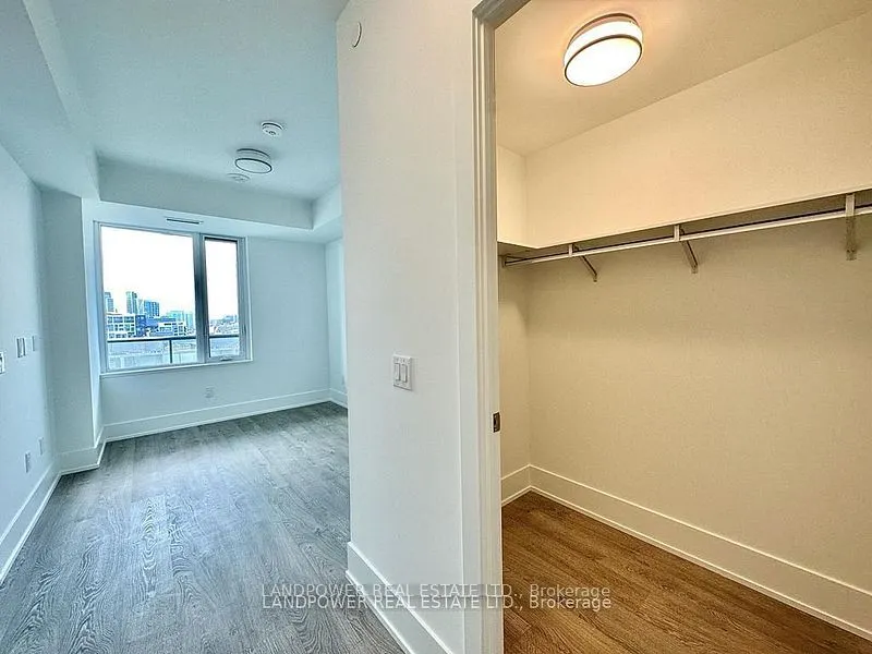 480 Front Street W #1303