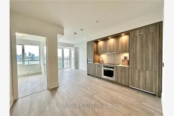 480 Front Street W #1303