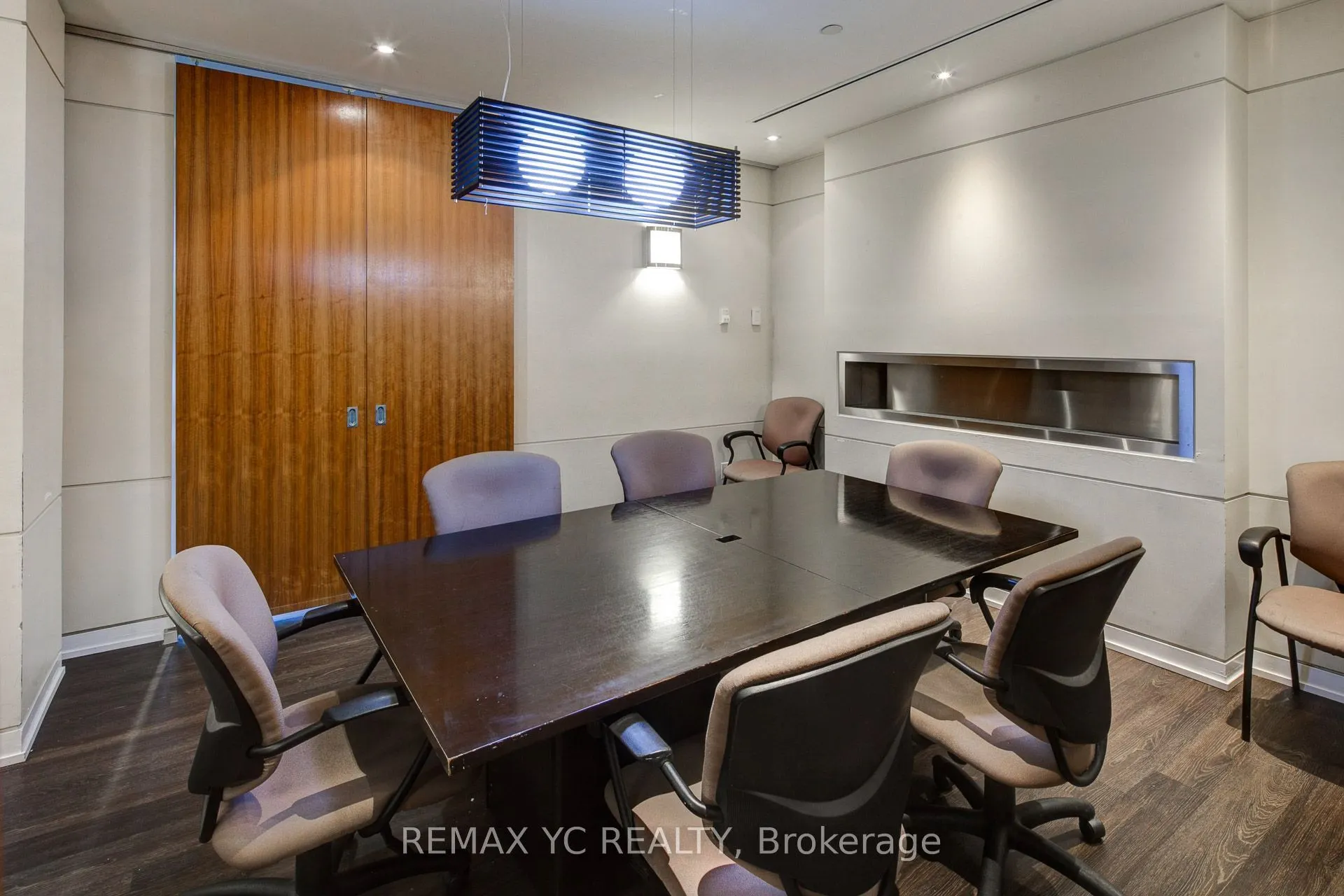 2191 Yonge Street #1103