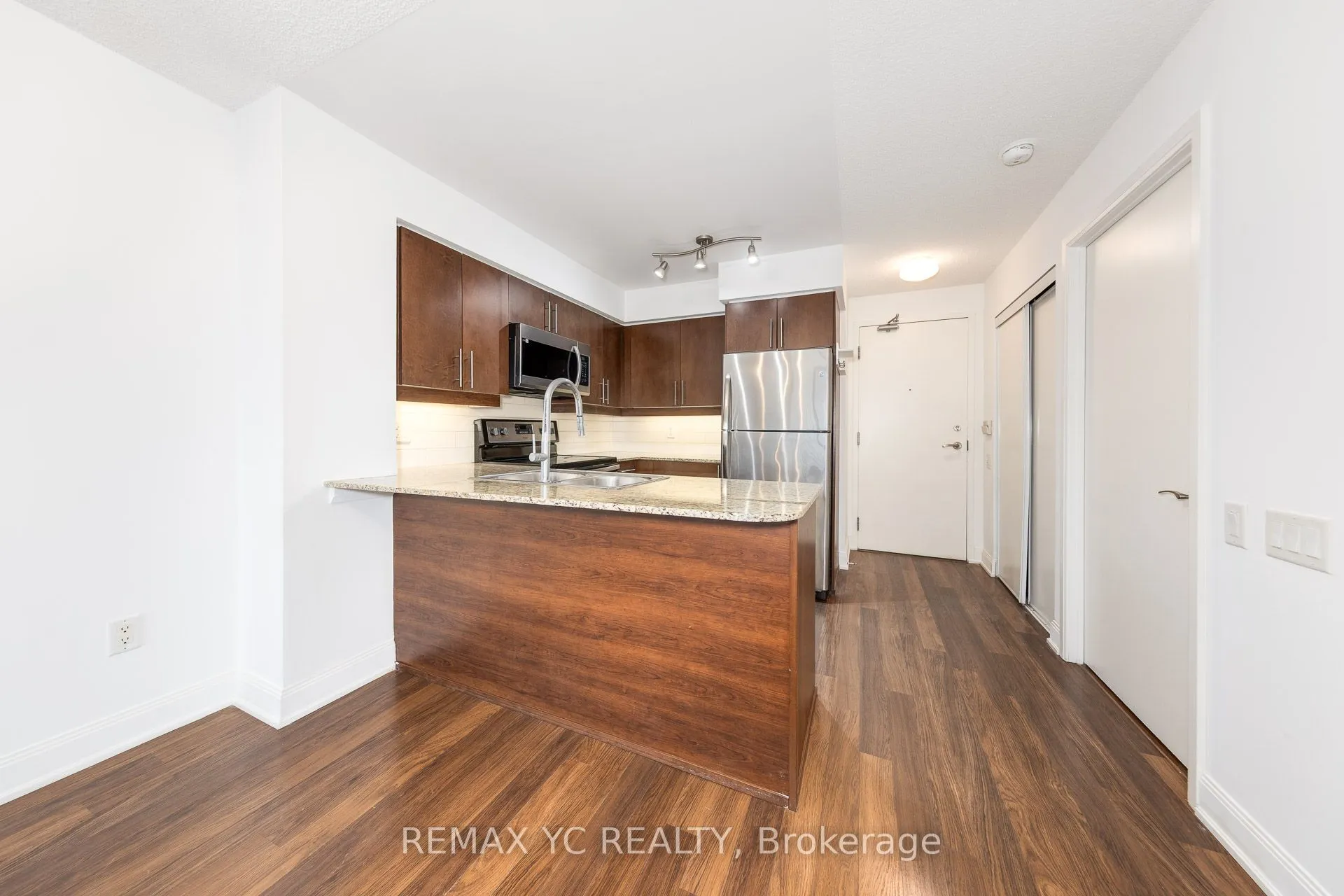 2191 Yonge Street #1103