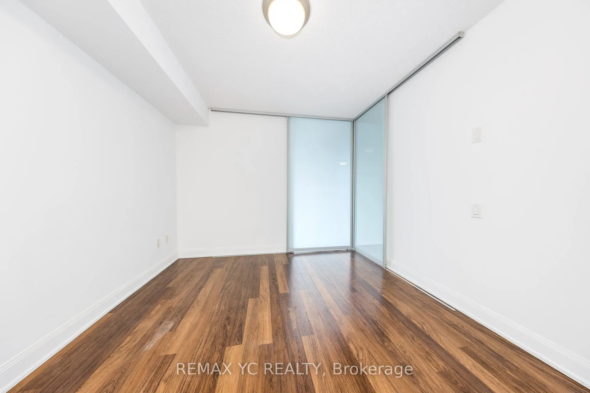 2191 Yonge Street #1103